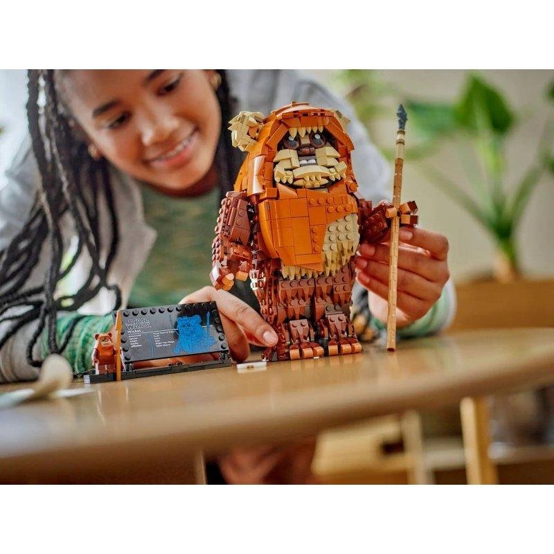 Detalle de LEGO Star Wars Wicket El Ewok 75430 — 1.010 piezas 🧩