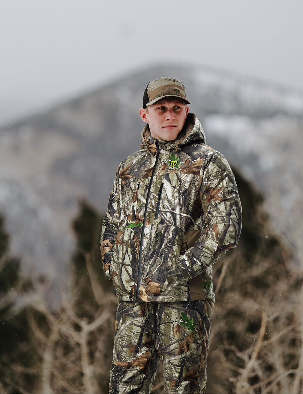 Detalle 2 de TIDEWE Next Camo G2 Men's Hunting Suit with Face Mask, Insulation and Bibs