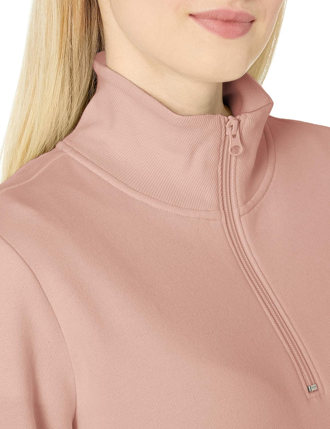 Thumbnail 3 de Amazon Essentials Women's Long-Sleeve Fleece Quarter-Zip Jumper (Available in Plus Sizes)