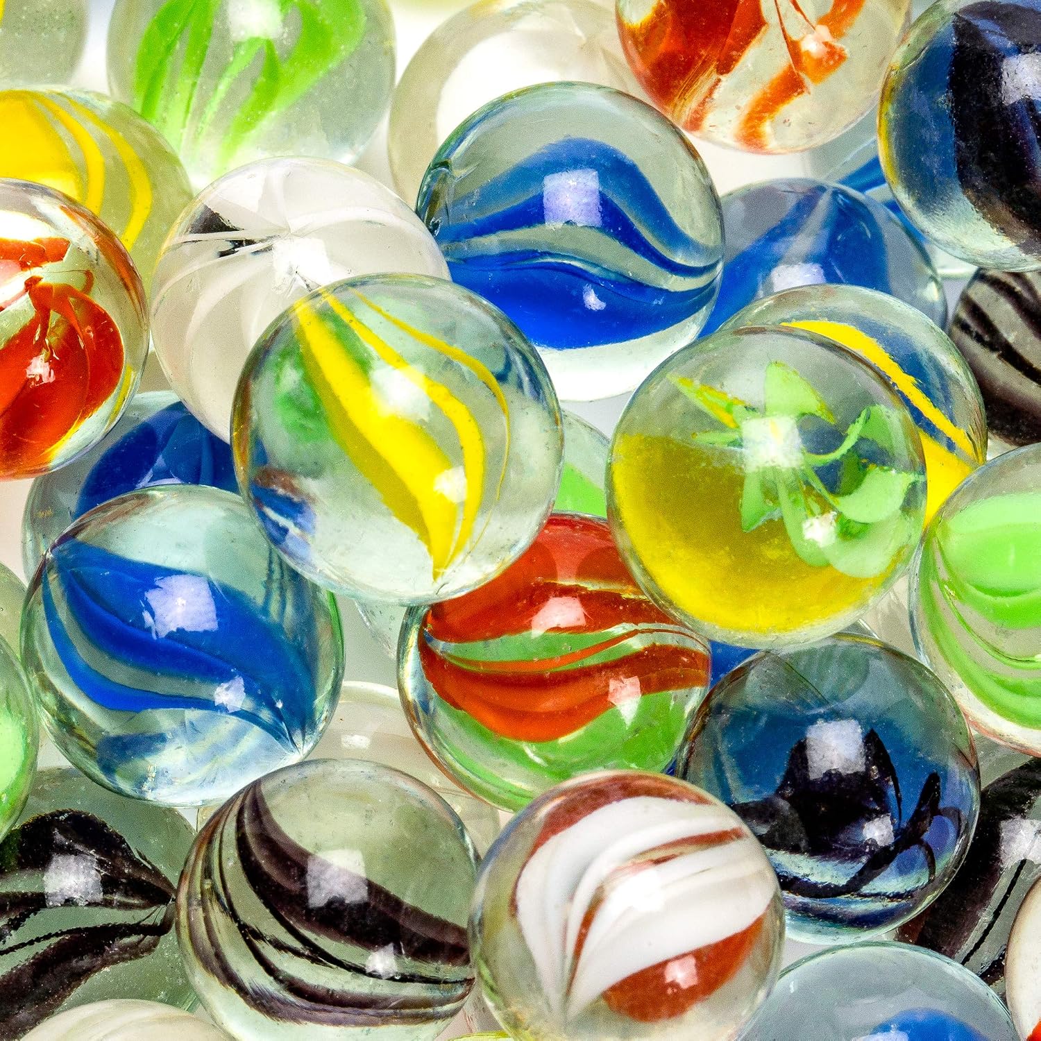 Detalle 2 de Yellow Mountain Imports 60 Pieces Translucent Glass Marbles with Petal Design – 16mm