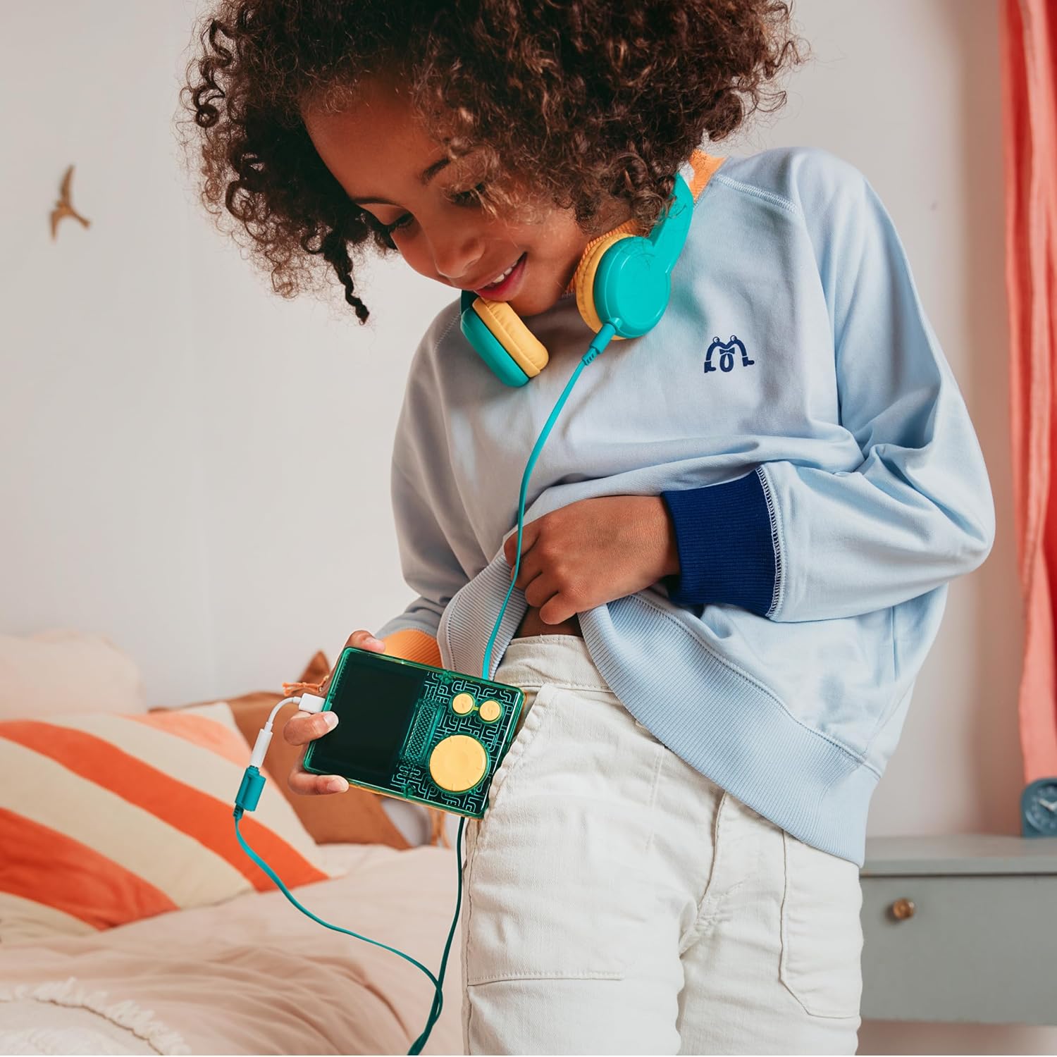 Thumbnail 2 de Lunii Pack baladeur Audio FLAM : FLAM + coque antichocs Protection Officielle verte et 2h45 d’histoires à télécharger