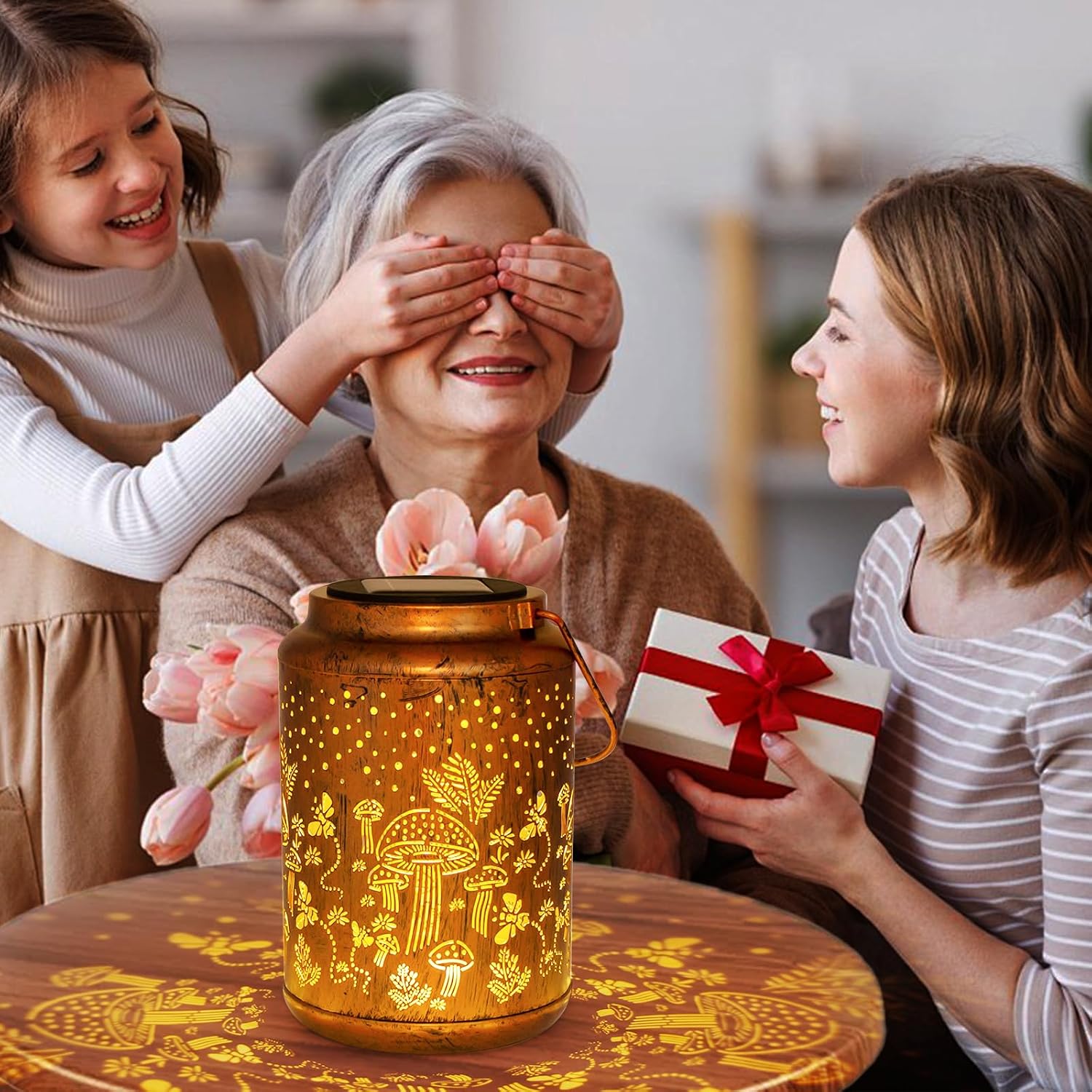 Detalle 2 de Birthday Mushroom Solar Lanterns for Women