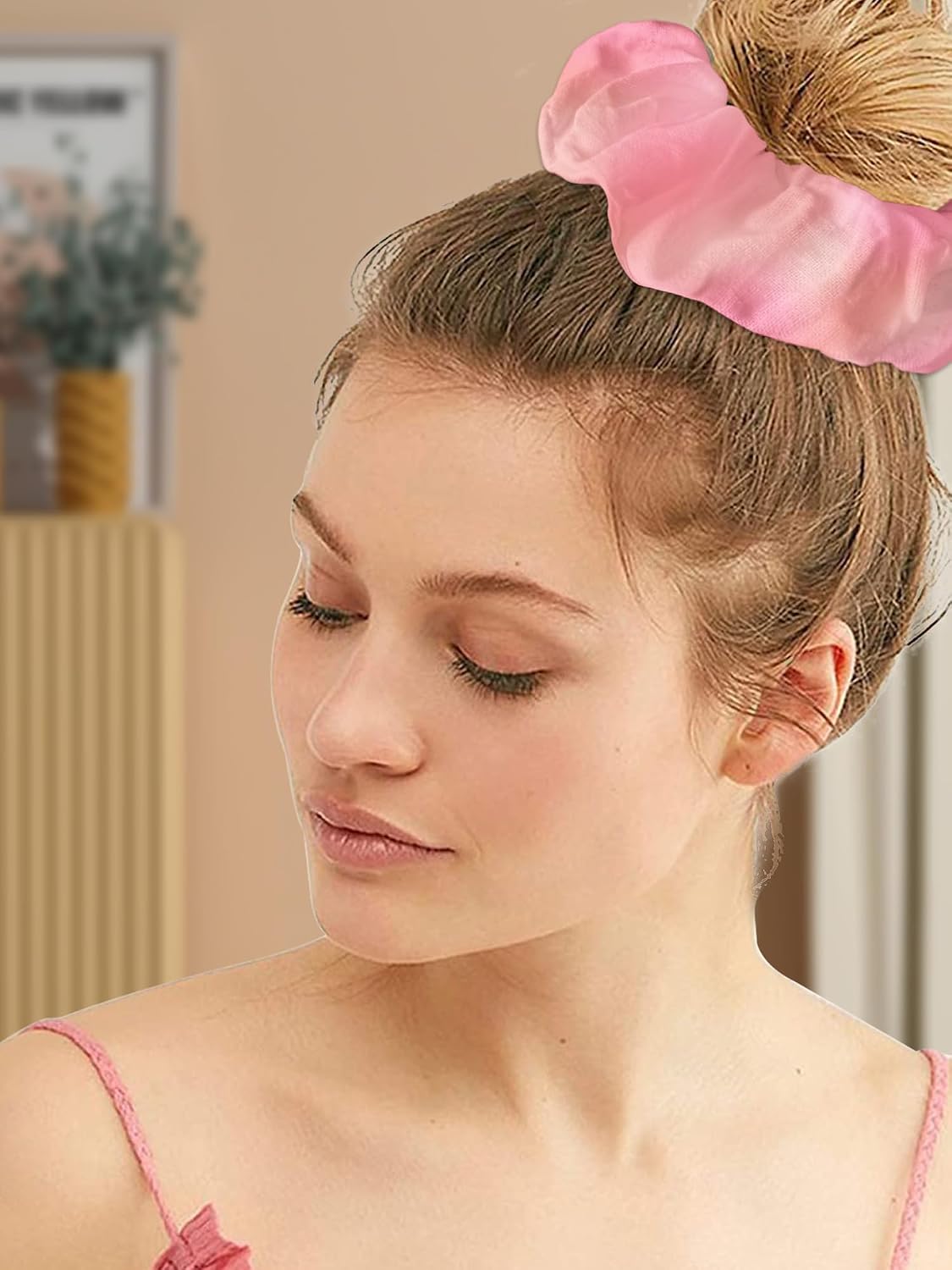 Detalle de Kavya Weiße Haargummis – Satin Scrunchies aus Baumwolle, 15 Stück
