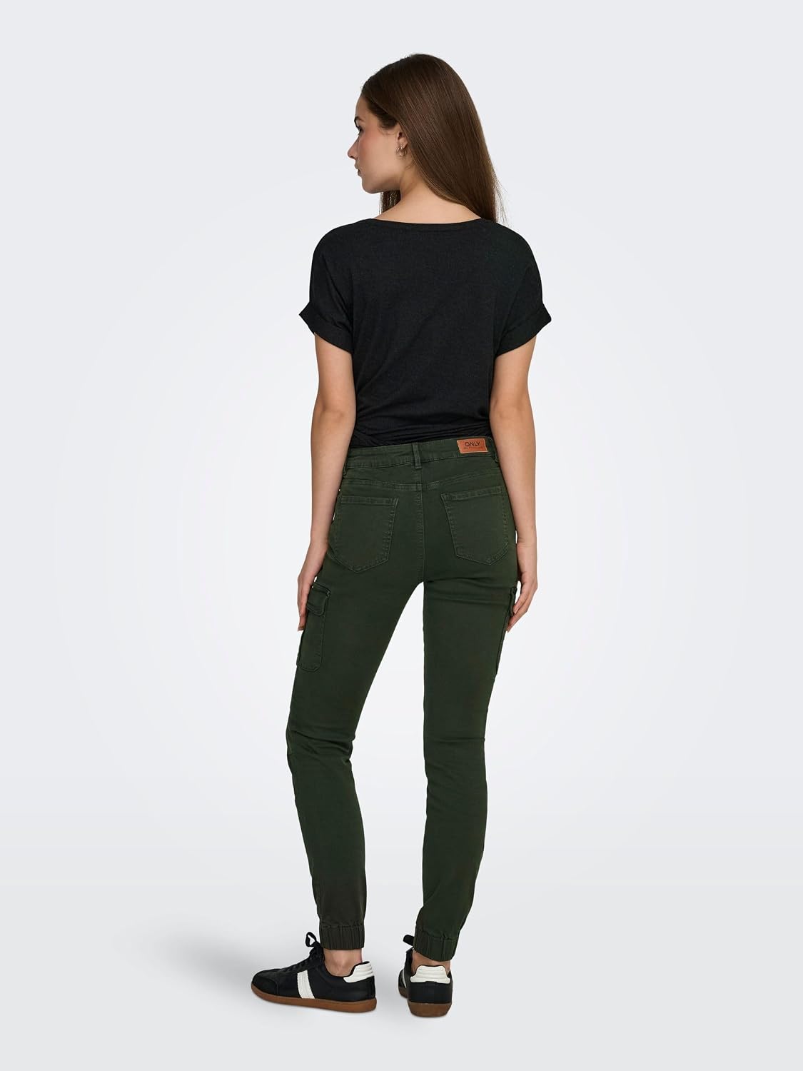 Detalle de ONLY Cargo Trousers ONLMISSOURI Slim Fit – Pantaloni cargo lunghi con elastico alle caviglie