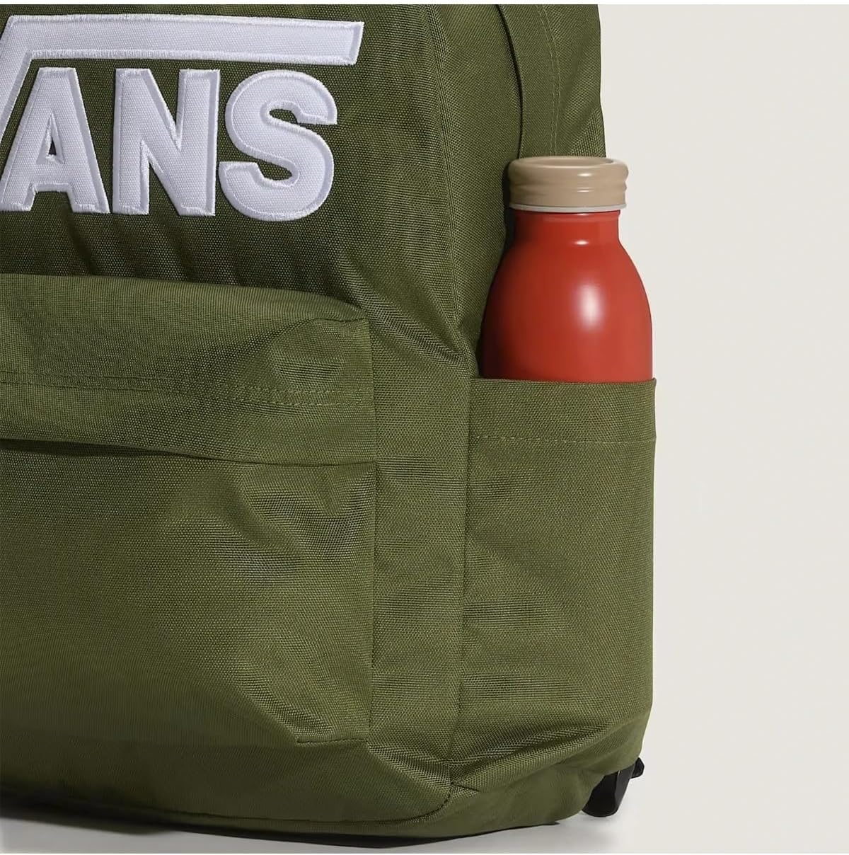 Detalle 2 de Vans Old Skool Drop V Mochila Unisex 22 L | Portátil de 15'' y botellero
