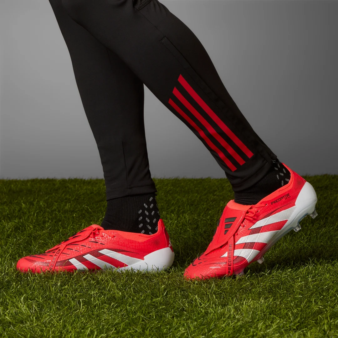 Detalle de Adidas Predator Elite Fold-Over Tongue: bota de fútbol para césped natural seco