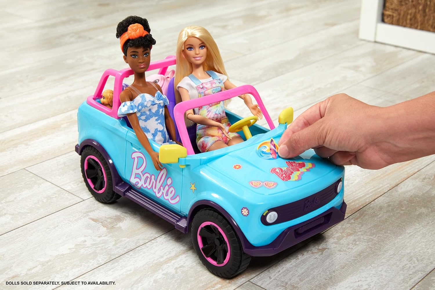 Detalle de Hot Wheels RC Barbie SUV 5.3 mph HTP53