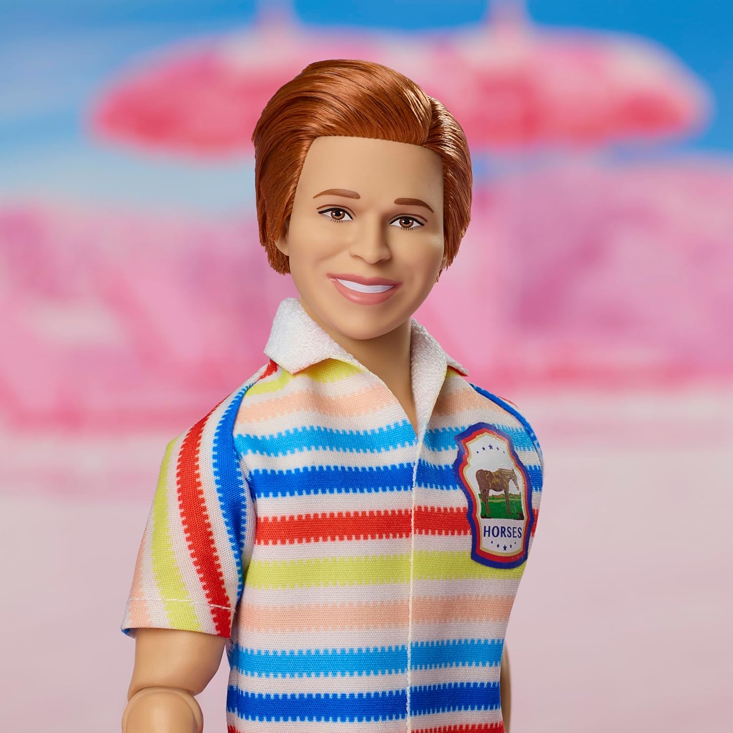 Thumbnail 4 de Barbie Le Film Poupée Collector Allan — Michael Cera dans Le rôle d’Allan avec 2 tenues amovibles