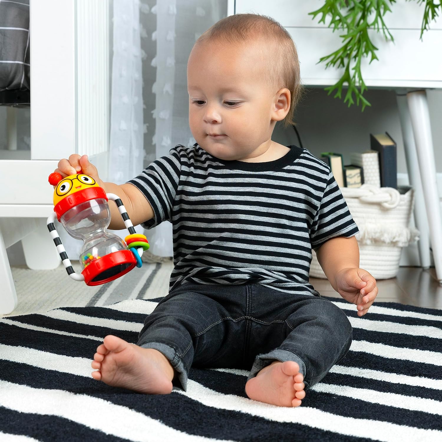 Detalle de Baby Einstein Cal's Sensory Shake-up – grzechotka sensoryczna dla niemowląt