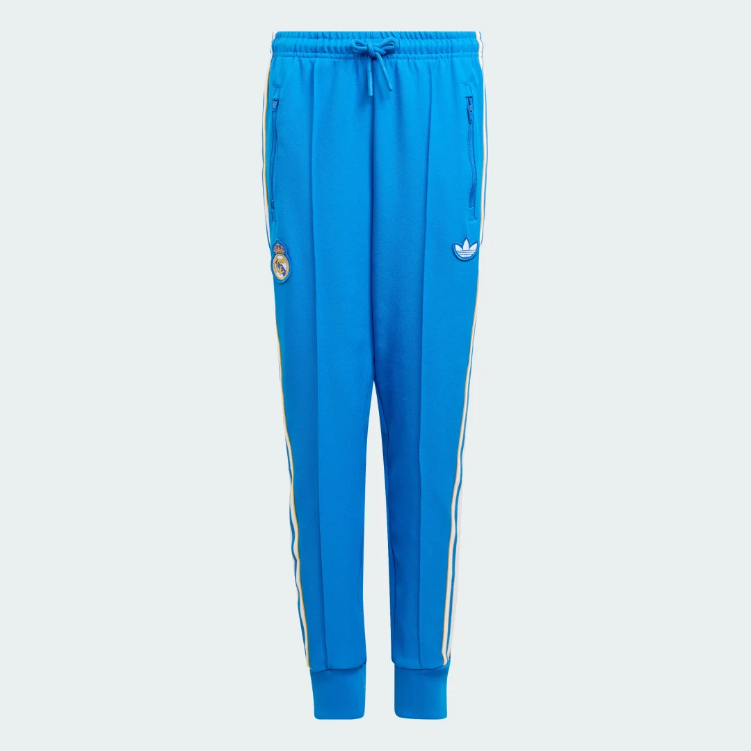 Detalle 2 de Pantalón Real Madrid Terrace Icons de Adidas — azul, estilo y confort para aficionados