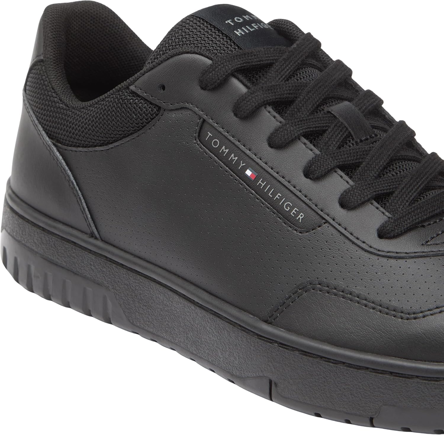 Detalle de Tommy Hilfiger TH Basket Core Lite Lth Fm0fm05713 – Basso Top Uomo