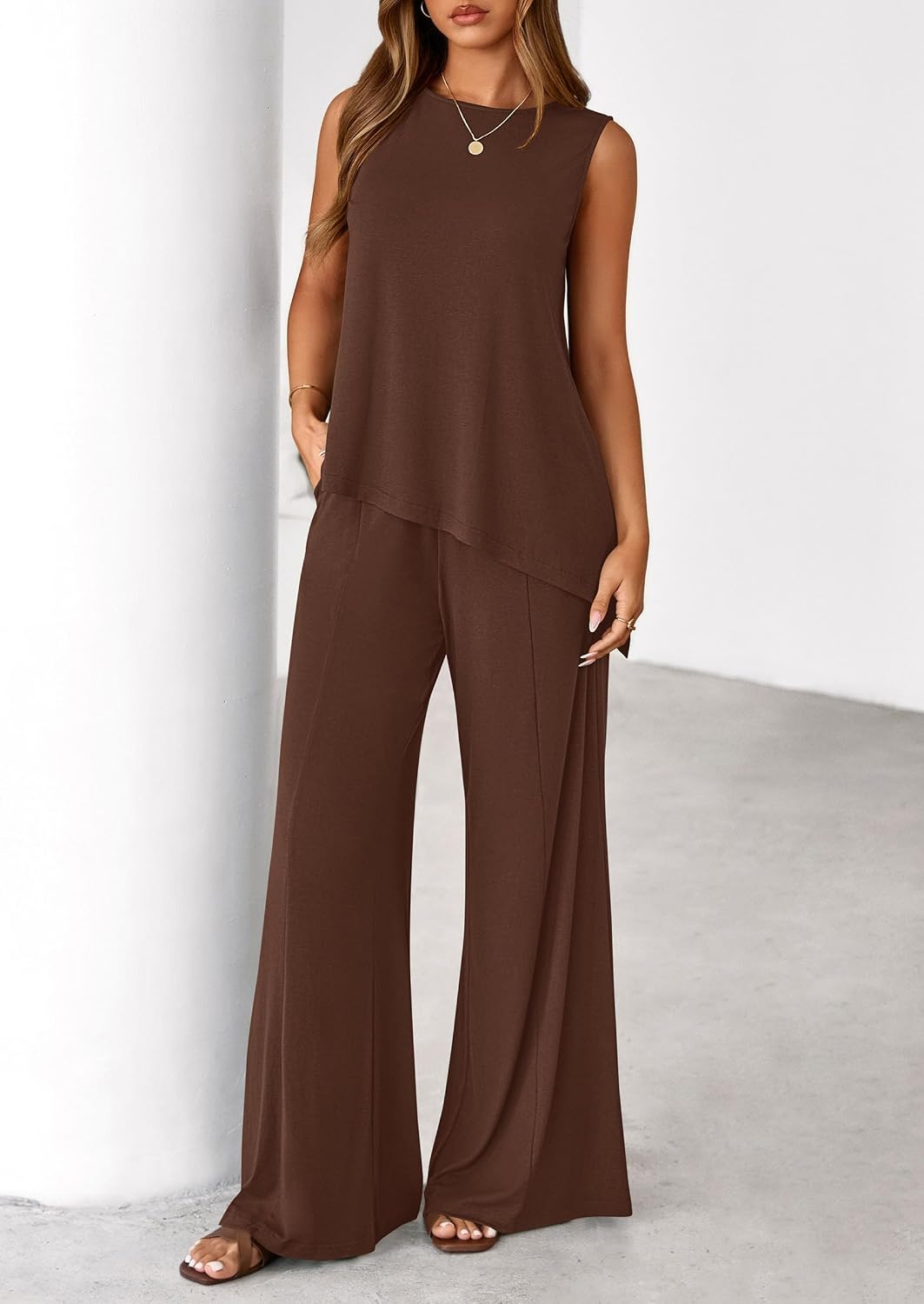 Detalle de PRETTYGARDEN Women's 2026 Two Piece Matching Lounge Set with Asymmetrical Top and Wide-Leg Pants