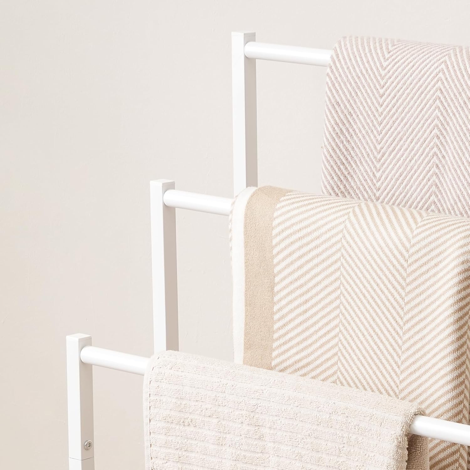Detalle 1 de HOOBRO porta asciugamani EWG06LB01, 3 barre