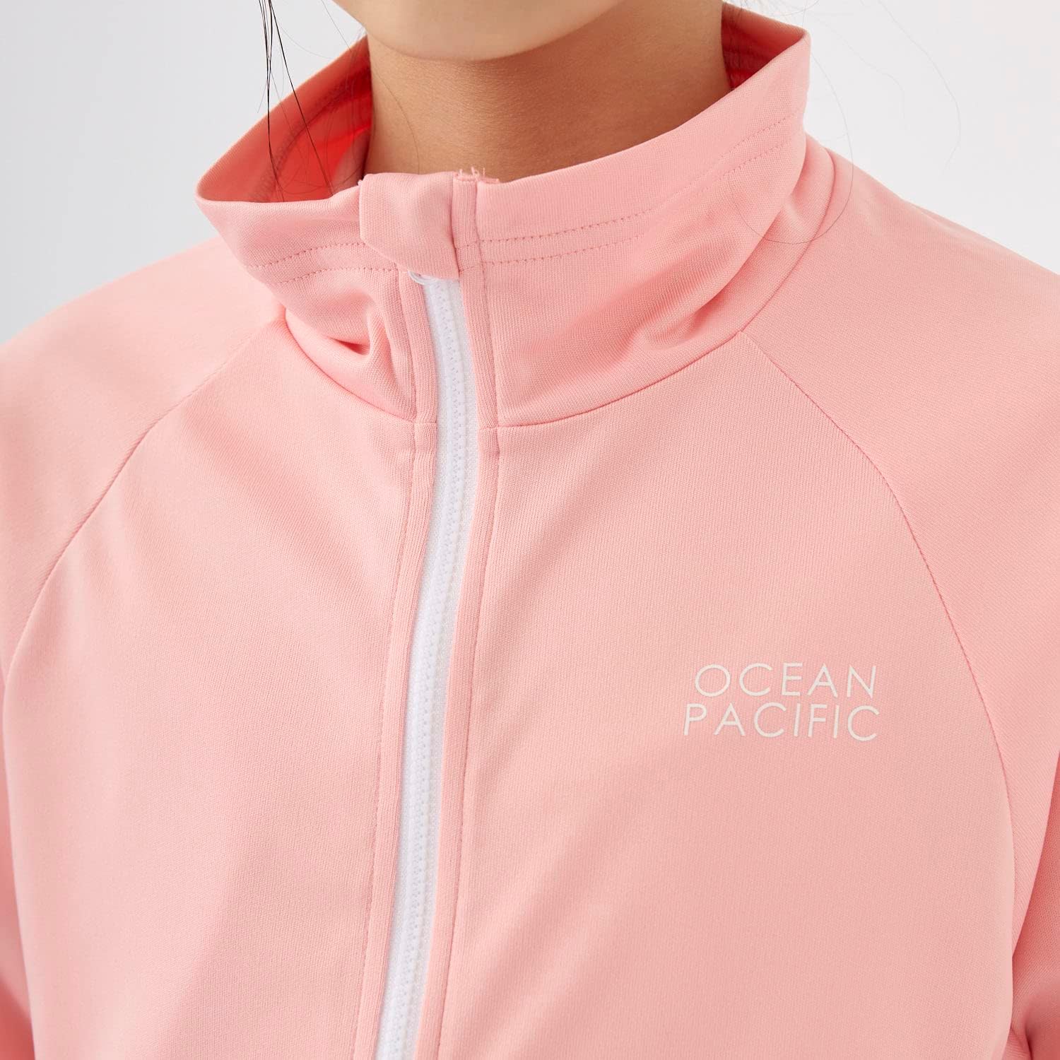 Detalle 1 de オーシャンパシフィック 593460 キッズラッシュガード スタンドカラー・フルジップ・UVカット
