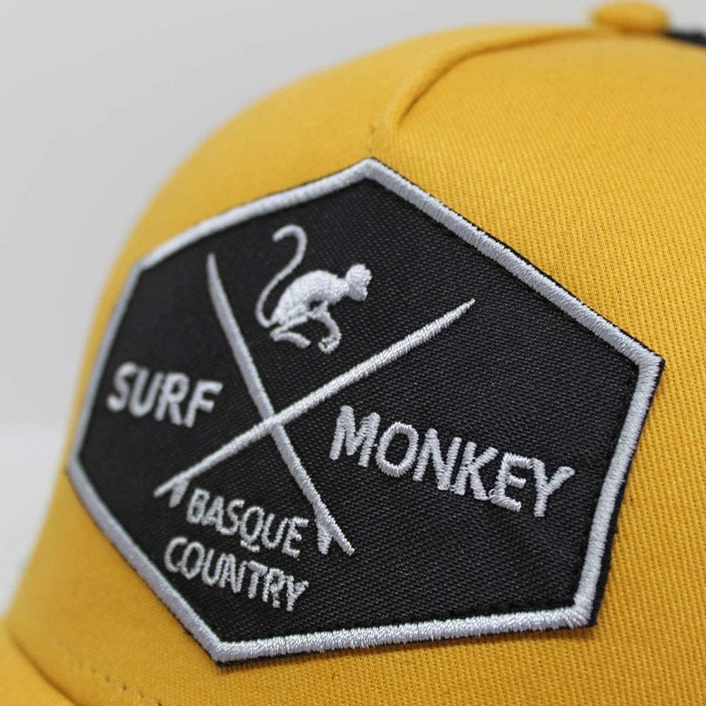 Detalle de DRESSED IN MUSIC PLAY WITH ME Casquette Trucker 5 panneaux