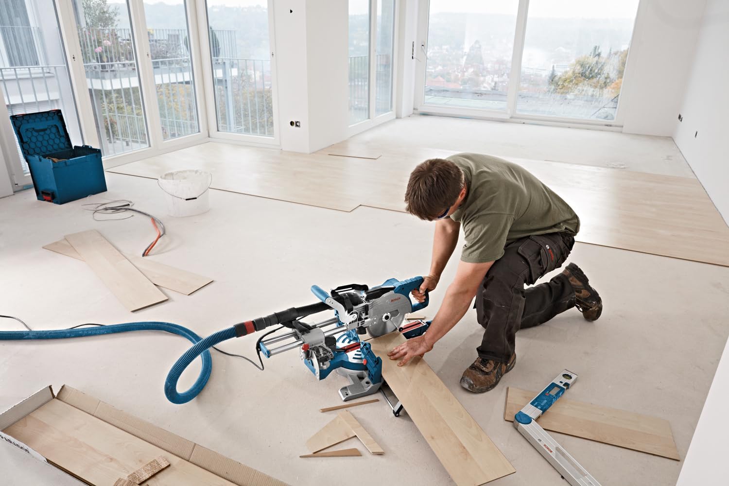 Thumbnail 5 de Bosch Professional GCM 8 SJL scie 1 600 W 🛠️