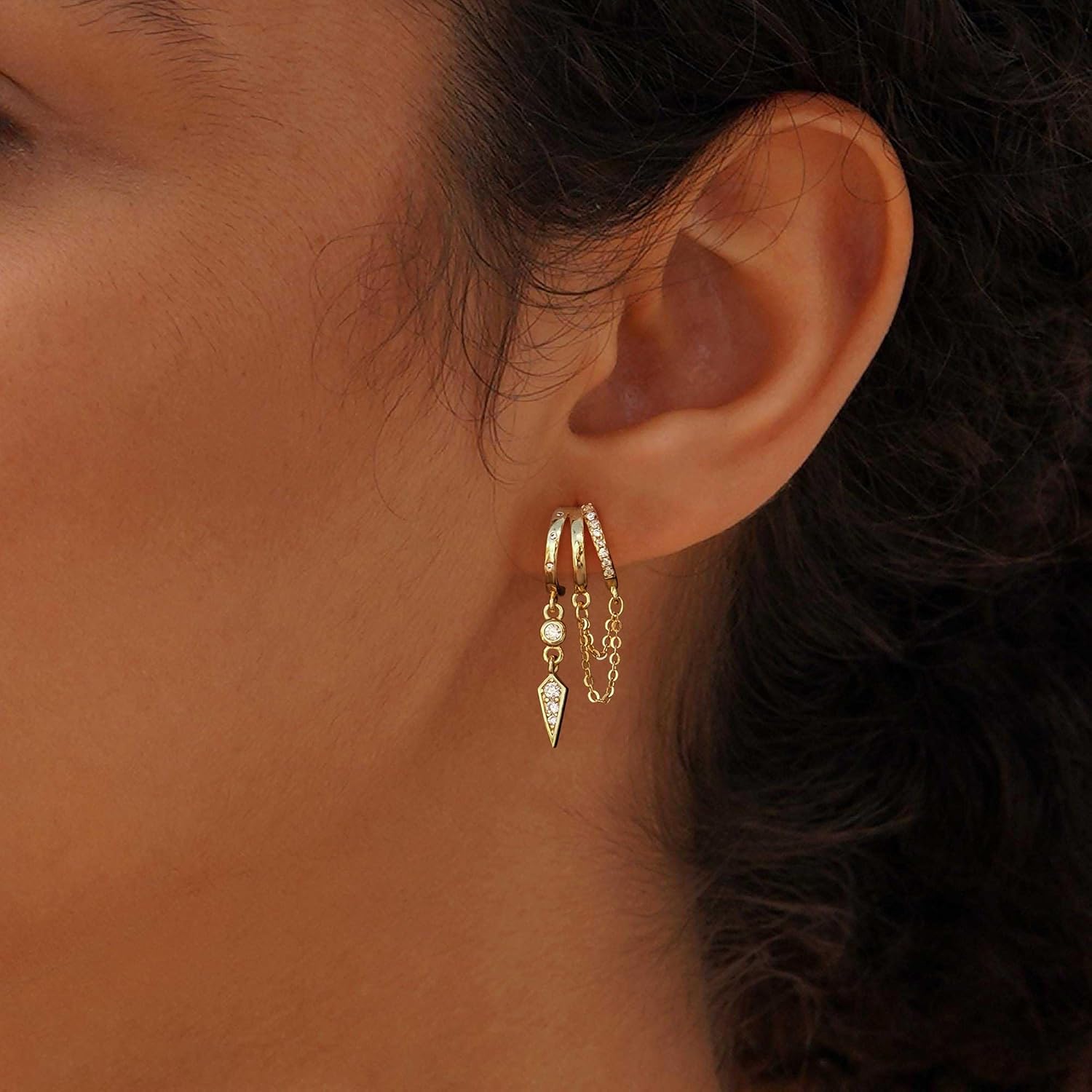 Detalle de SELSHE Dangle Earrings in Brass