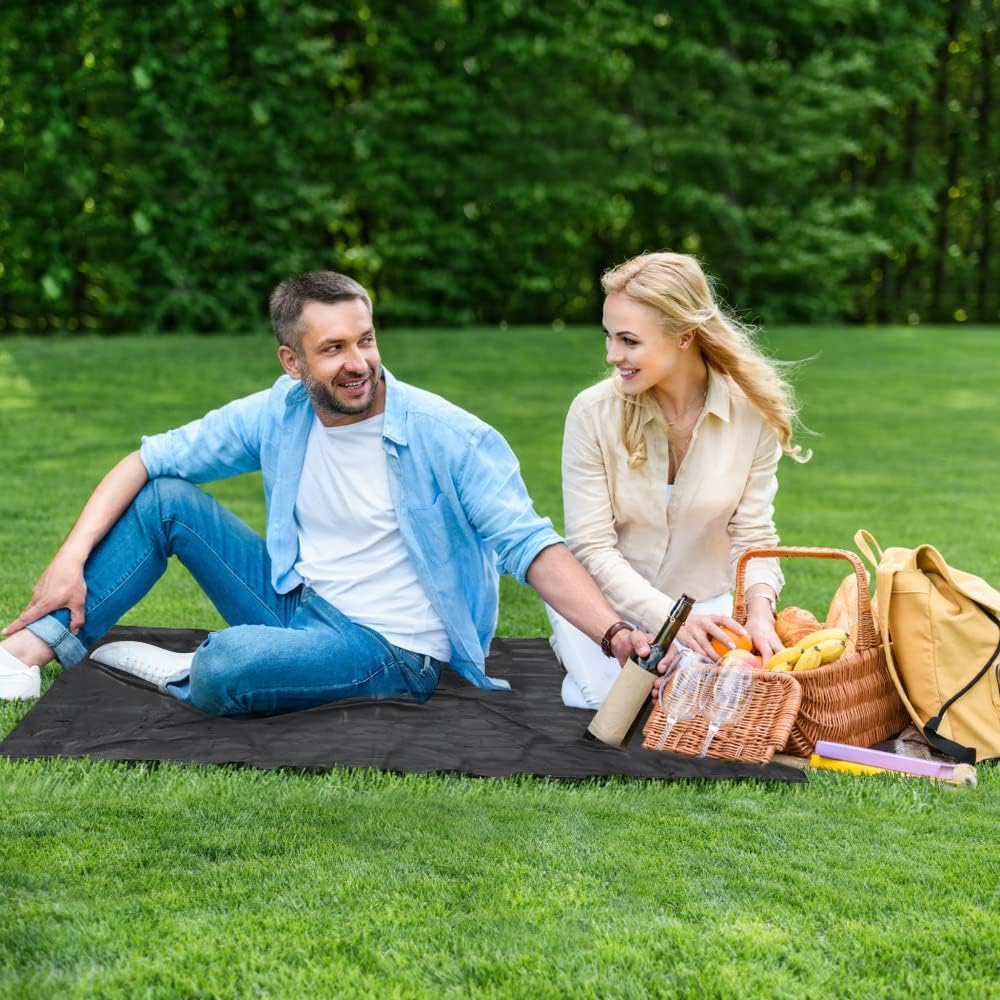 Detalle de Siegvoll Mini Pocket Beach Mat Picnic Blanket — Ultralight, Compact 140 x 110 cm for Travel and Outdoors