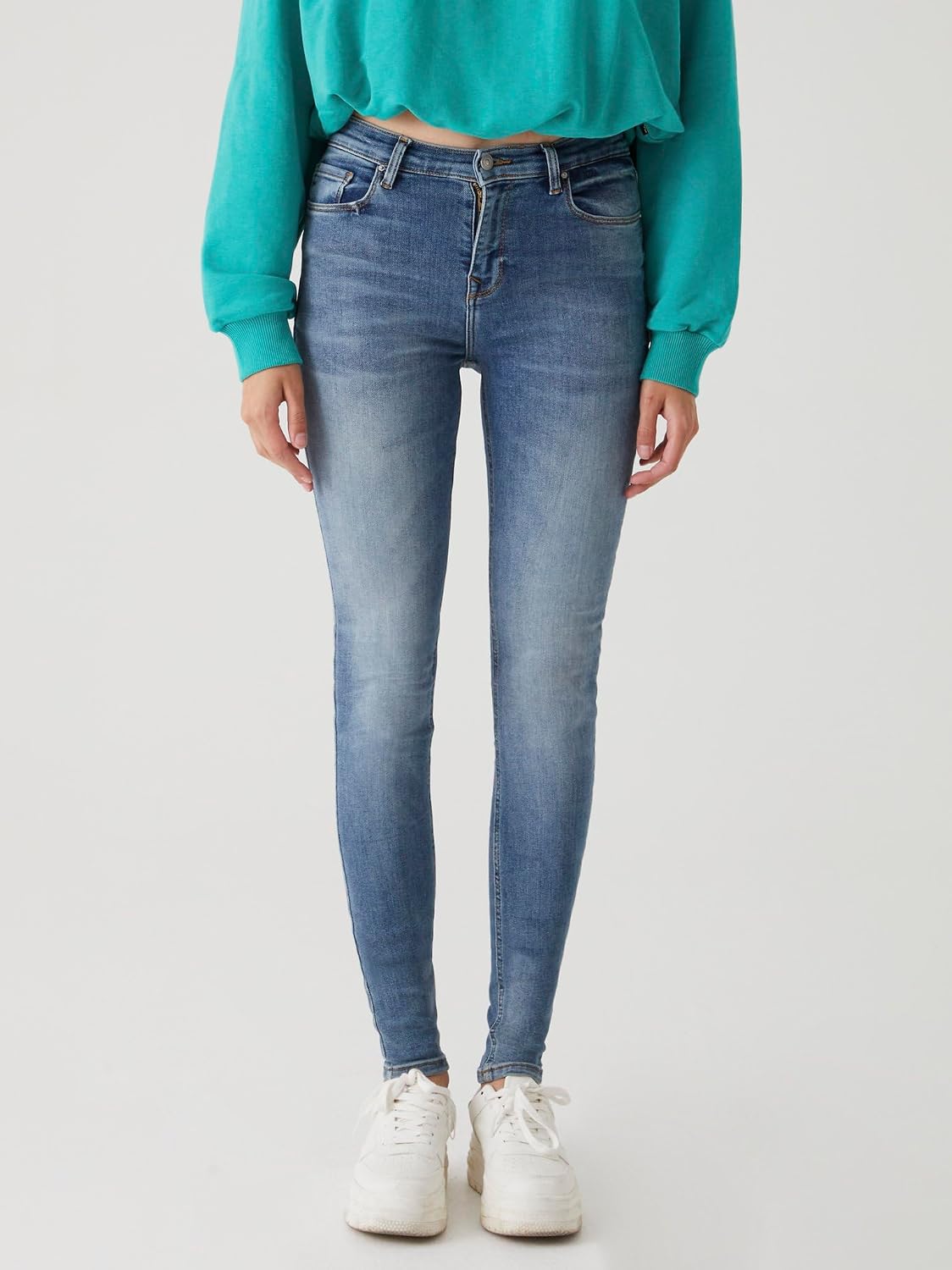 Detalle de LTB Amy X Jeans Donna: libertà di movimento e stile senza compromessi
