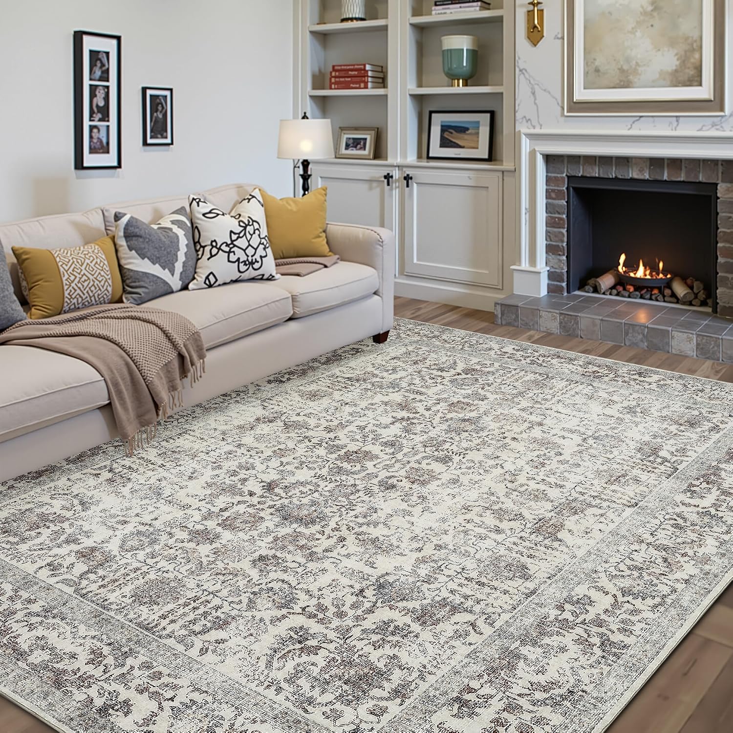 Detalle 2 de HUGEAR vintage rug 200x300cm for high traffic