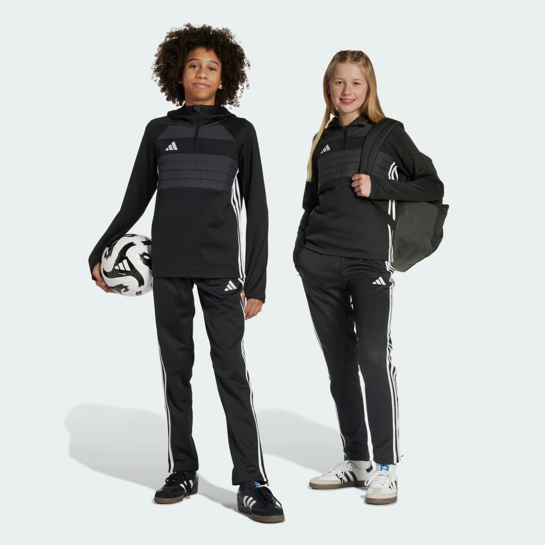 Detalle de Adidas Pantalón de entrenamiento Tiro 25 Essentials Winterized (infantil) – Negro