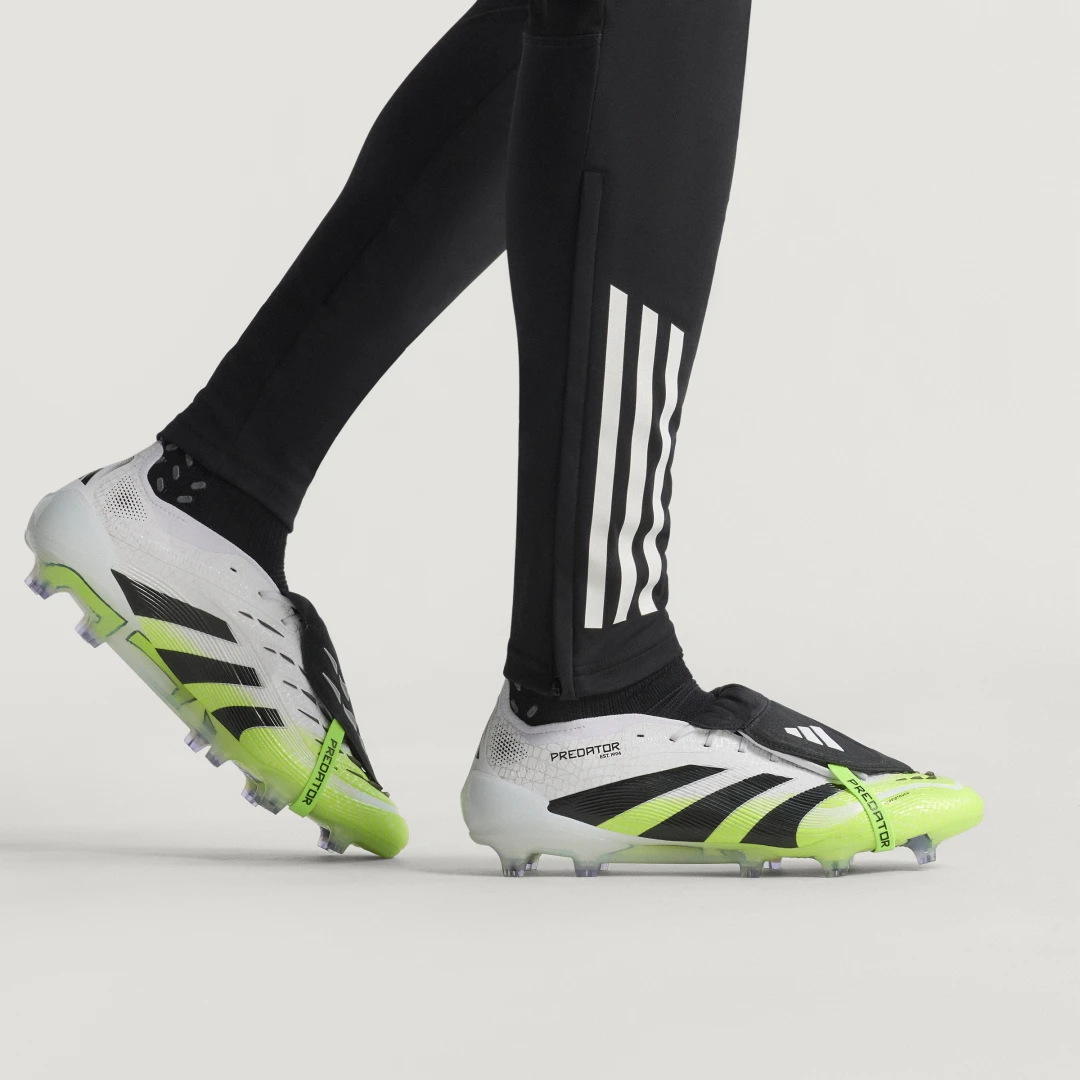 Detalle 2 de Bota de fútbol Predator Elite Fold-Over Tongue para césped natural seco de Adidas