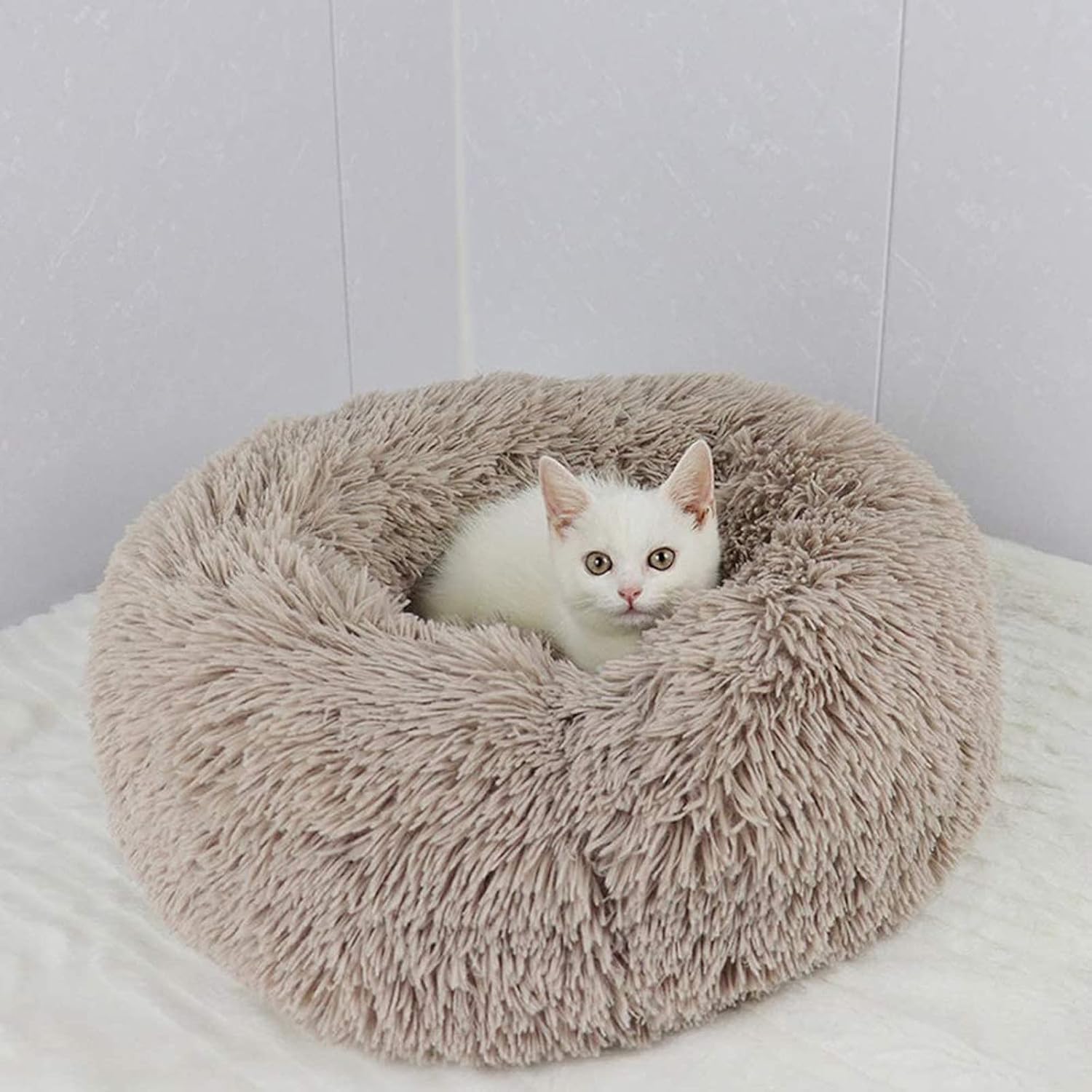 Detalle de Enjamoy Plush Donut Dog Bed 50cm | Calming, Self-Warming Circular Cushion for Small Pets