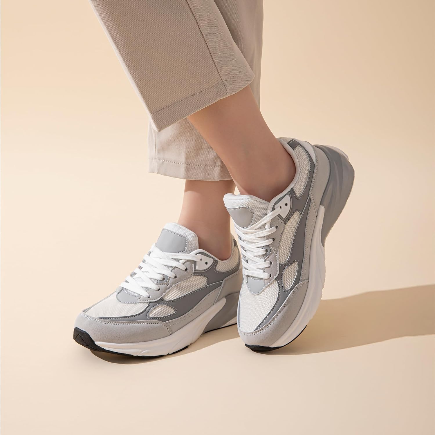 Detalle 2 de JOMIX damessneakers voor gymnastiek en tennis, licht en ademend