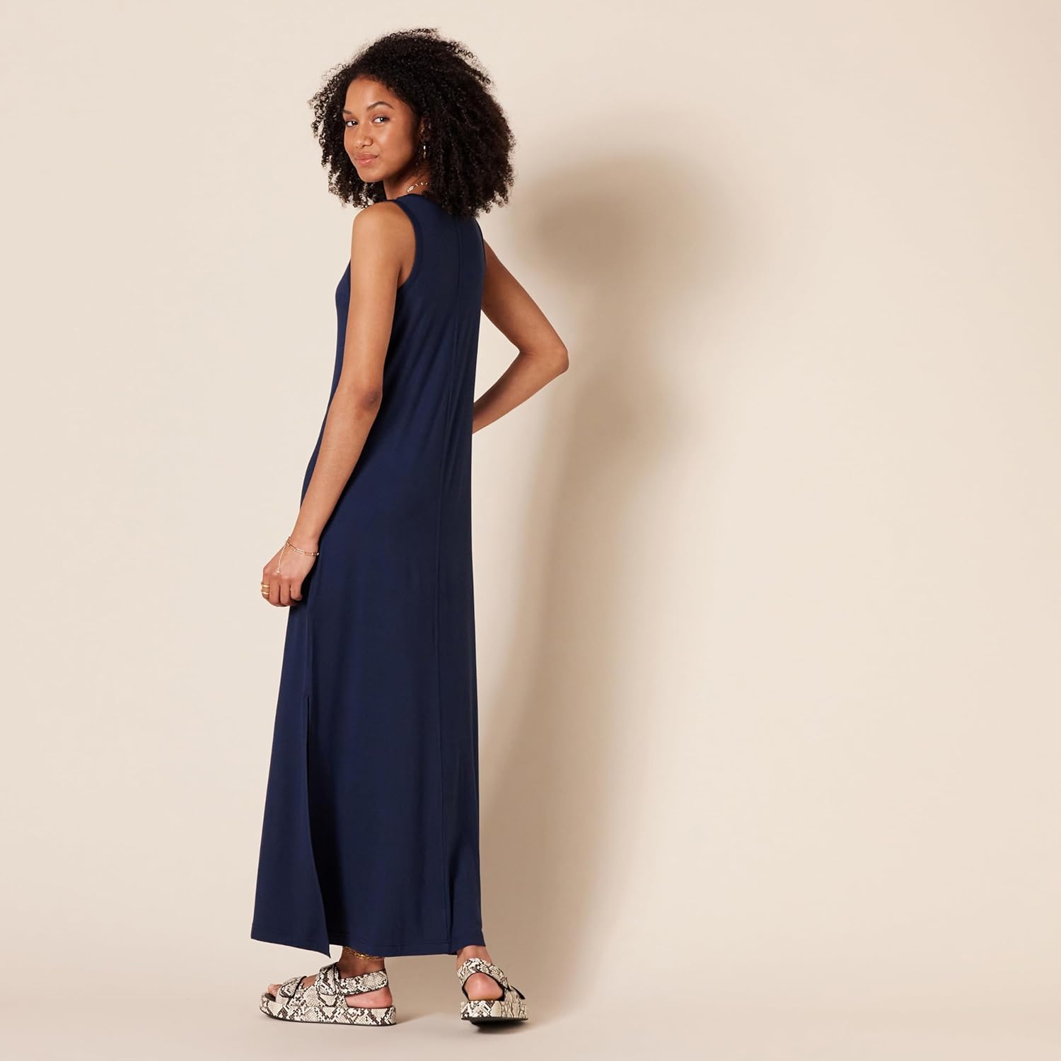 Thumbnail 1 de Amazon Essentials abito lungo donna maxi in jersey con scollo a V e spacchi laterali
