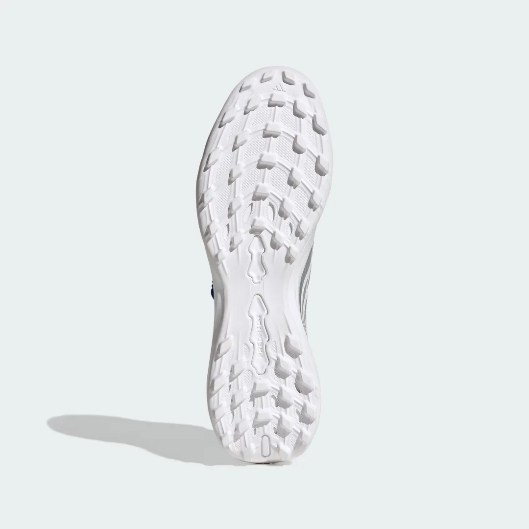 Detalle 2 de Adidas Predator League para césped artificial con lengüeta plegable