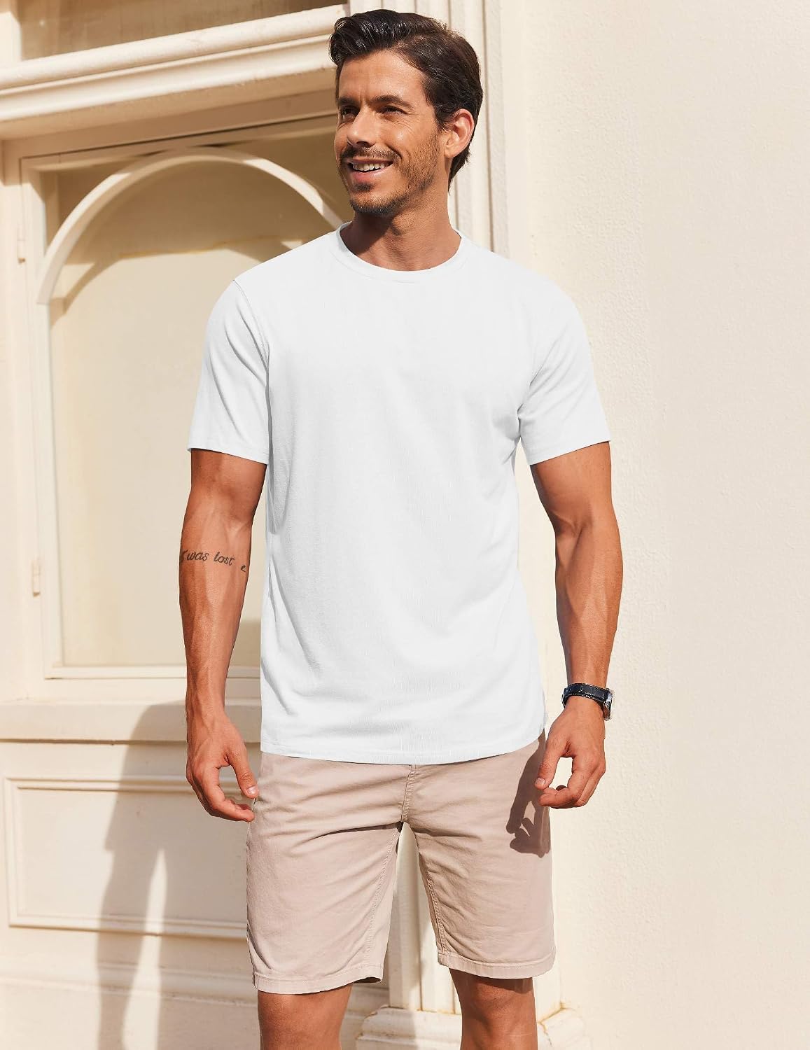 Detalle de COOFANDY Men's Short Sleeve Cotton-Blend T-Shirt — Everyday Essential