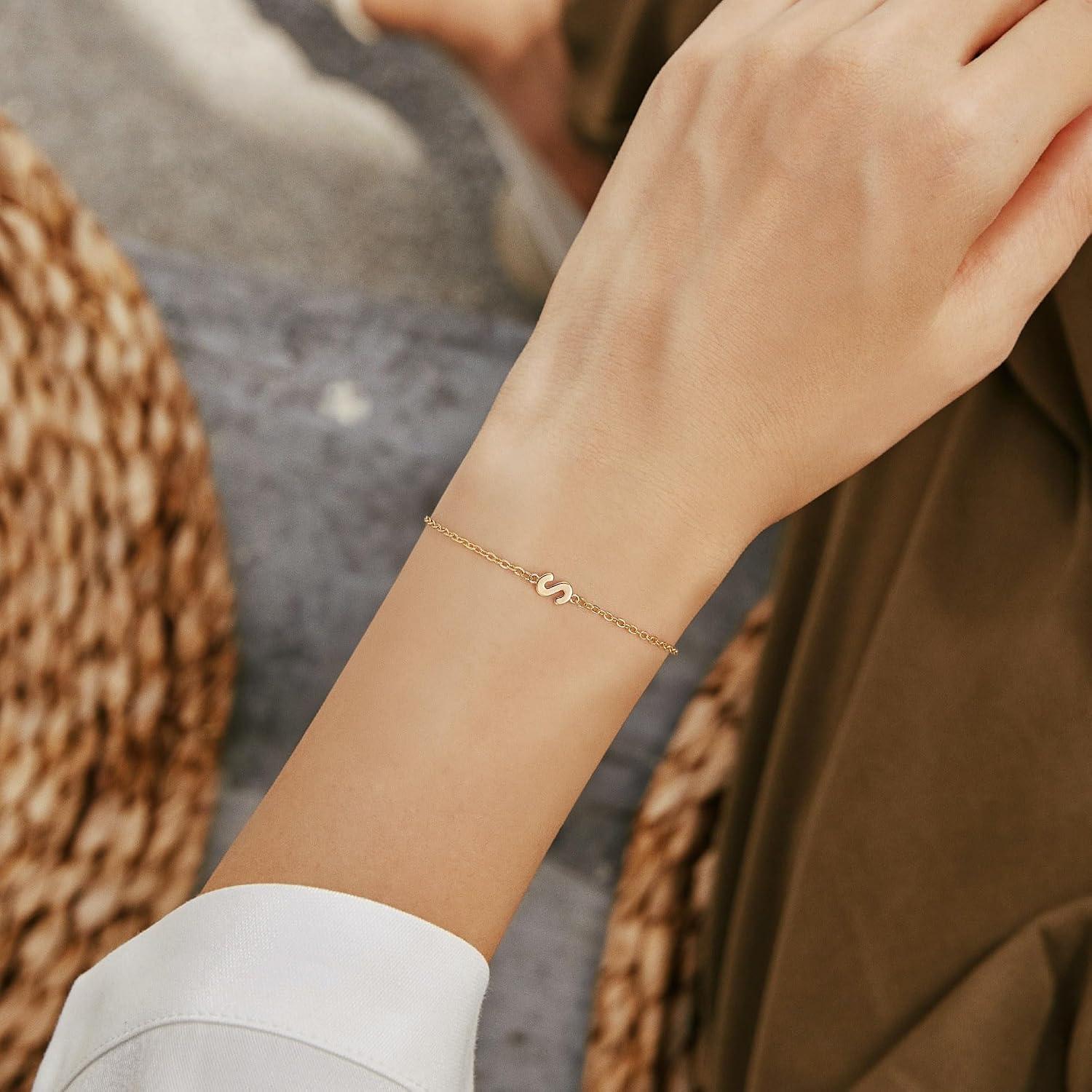 Thumbnail 3 de TINGN Gold/Silber Armband mit Buchstaben – 18K vergoldet, zierlich und mit Verlängerungskette (15 cm + 5 cm)