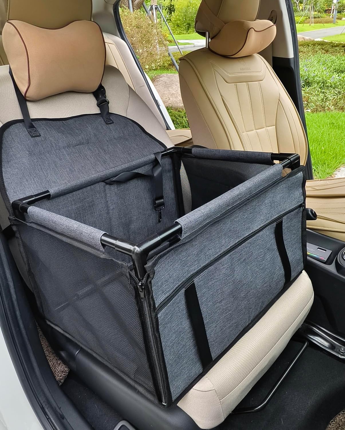 Detalle de GoBuyer Waterproof Pet Dog Car Seat Booster (Grey) 50x40cm with Seat Belt Harness