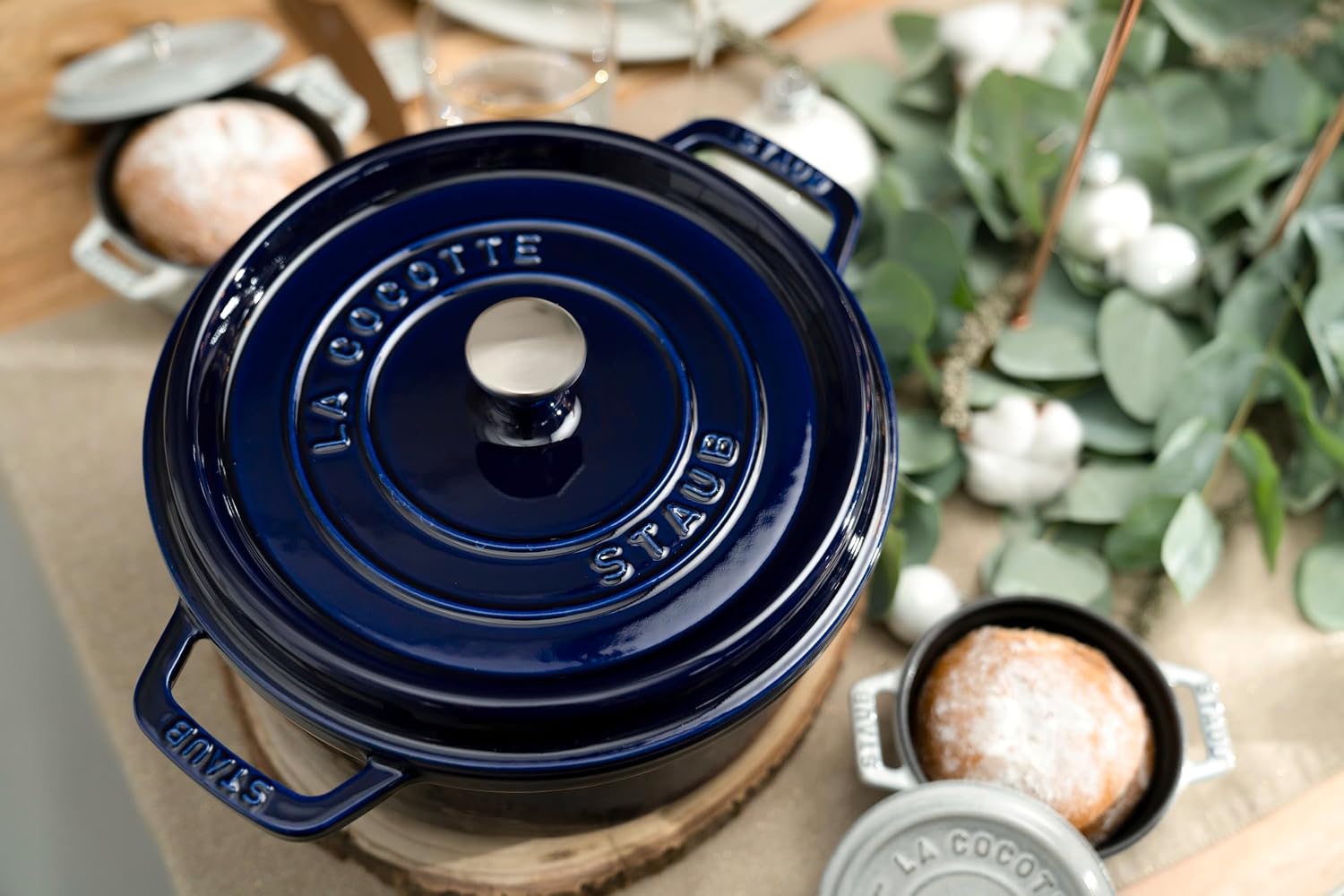 Thumbnail 4 de STAUB Cocotte, okrągły żeliwny garnek 22 cm, 2,6 l, emaliowany