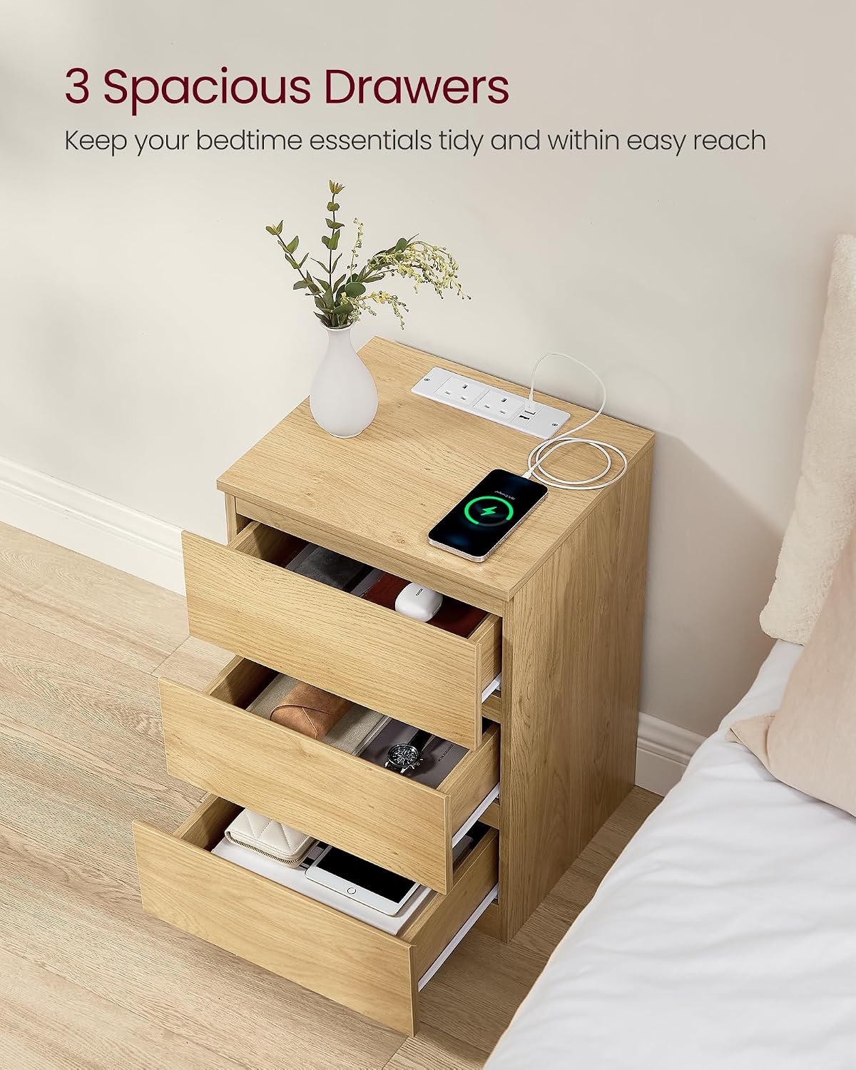 Detalle 1 de VASAGLE LET631Y71 KAILYN Bedside Table with 3 Drawers and Charging Station