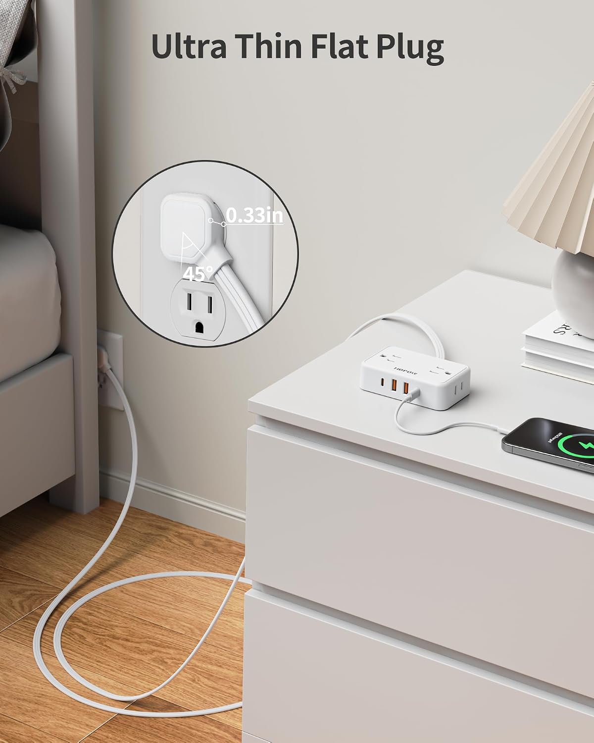 Detalle de HOPOW QT460-CU Power Strip with Flat Plug, 6 ft Cord and 4 AC + 4 USB Ports