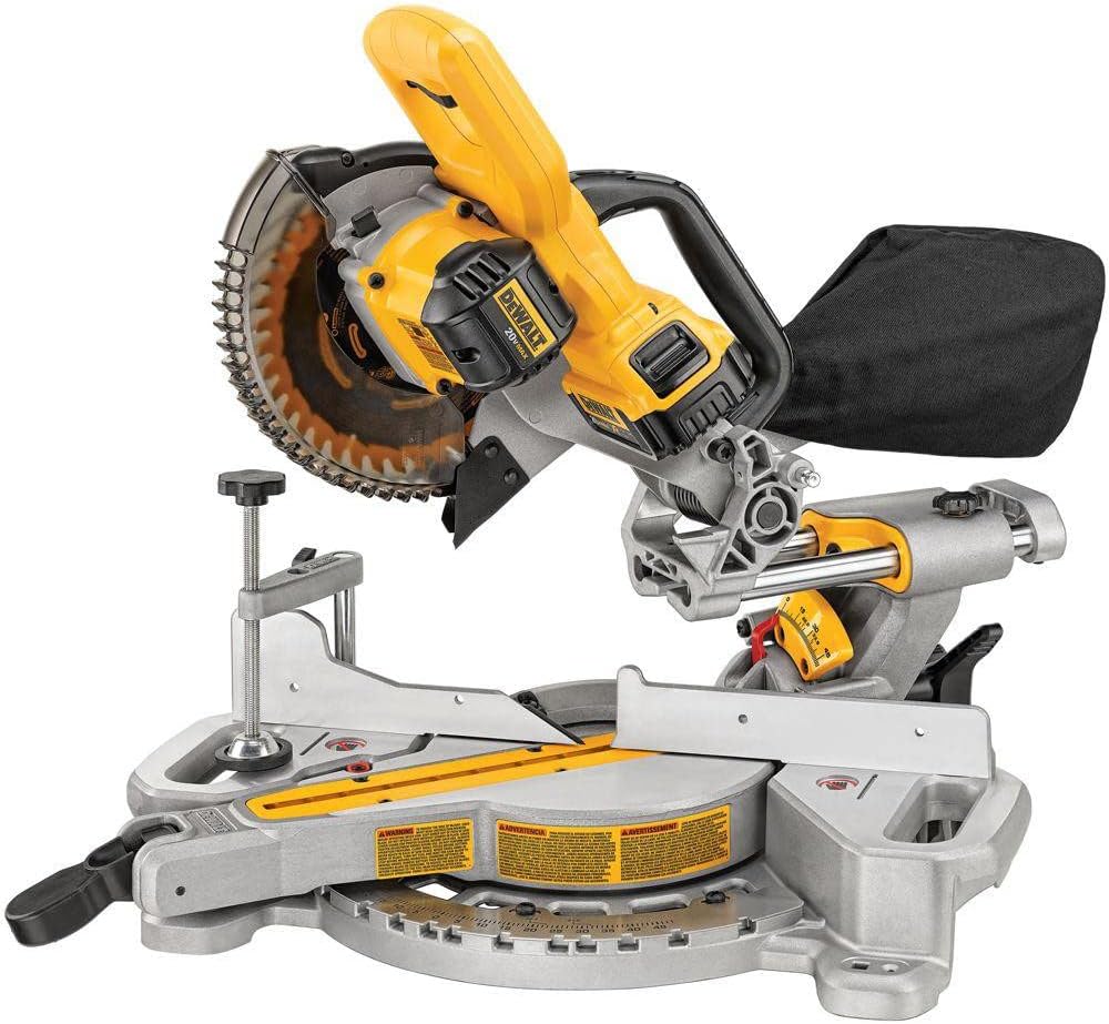 Detalle de DEWALT cordless mitre saw DCS361M1