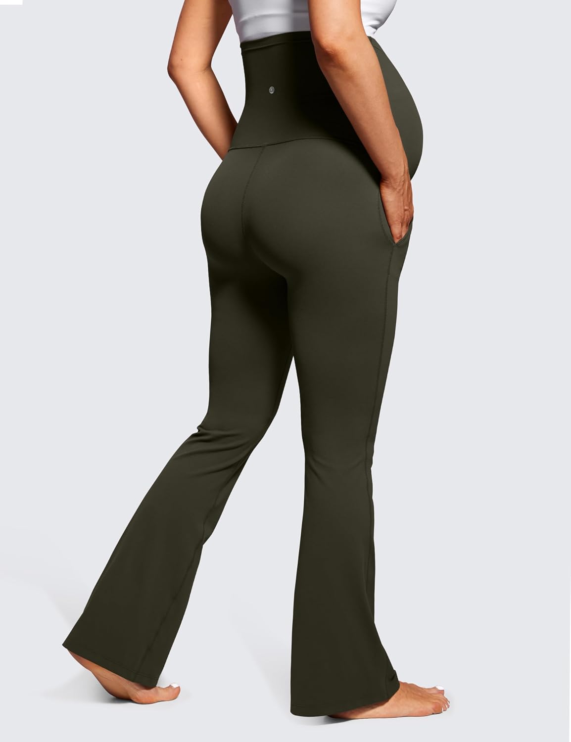Detalle de CRZ YOGA Butterluxe Legging Évasé de Maternité avec Poches – 79 cm