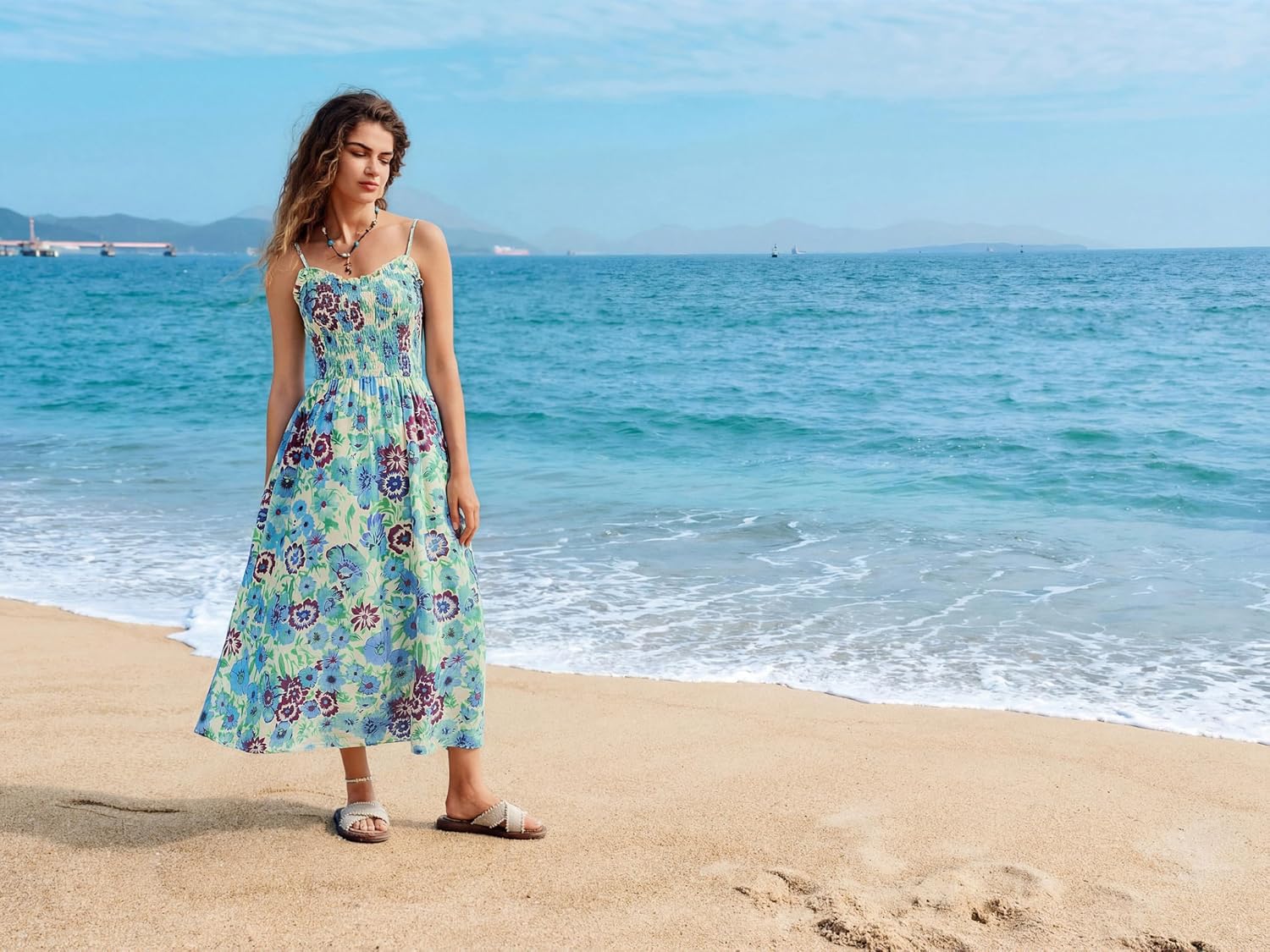 Detalle 2 de Kate Kasin Robe d'été femme - Robe maxi décontractée à col en V et bretelles spaghetti
