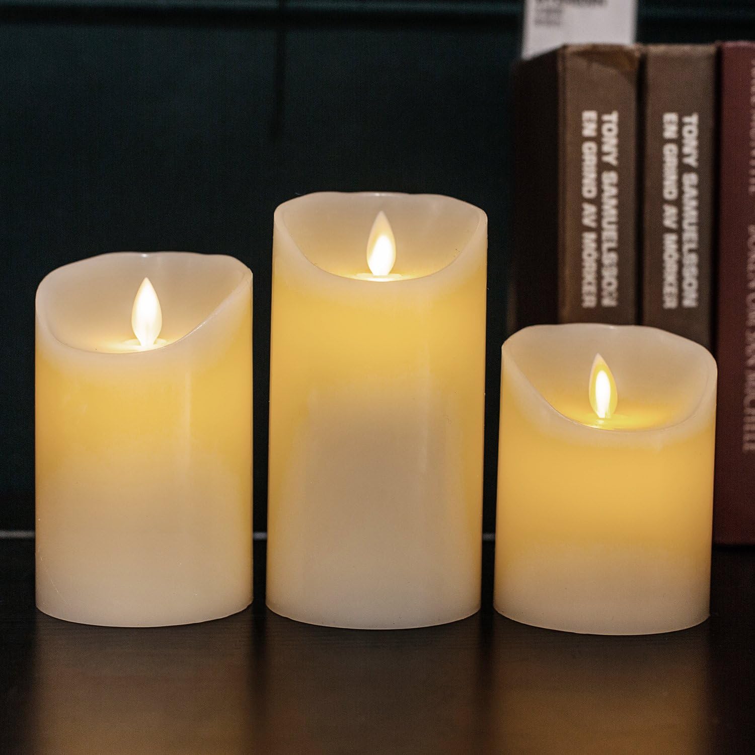 Thumbnail 3 de Pandaing PD-ILM-3 Flameless LED Candles, 3 Real-Wax Pillars with Remote and Timer