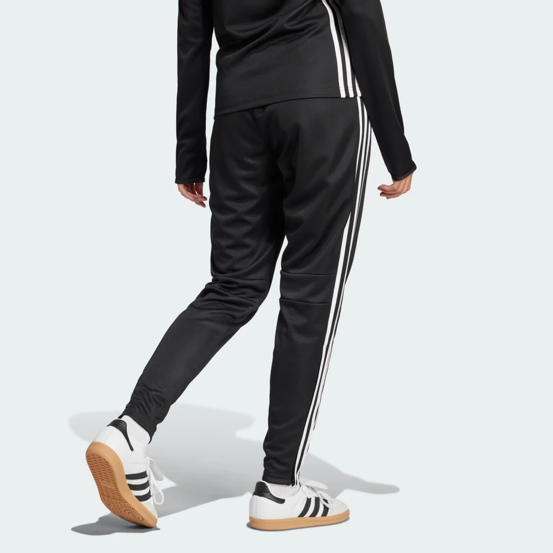 Detalle 2 de adidas Pantalón de entrenamiento Tiro 25 Essentials negro