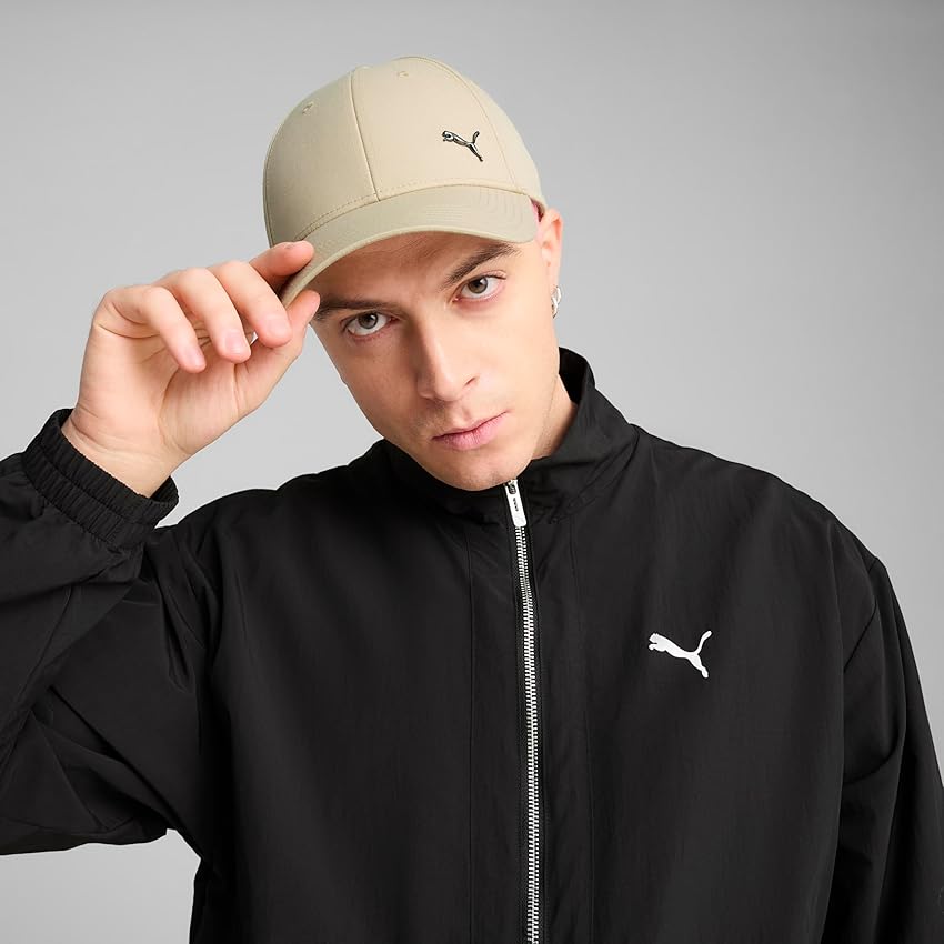 Detalle de PUMA ESS Metal Cat BB Cap Toasted Almond