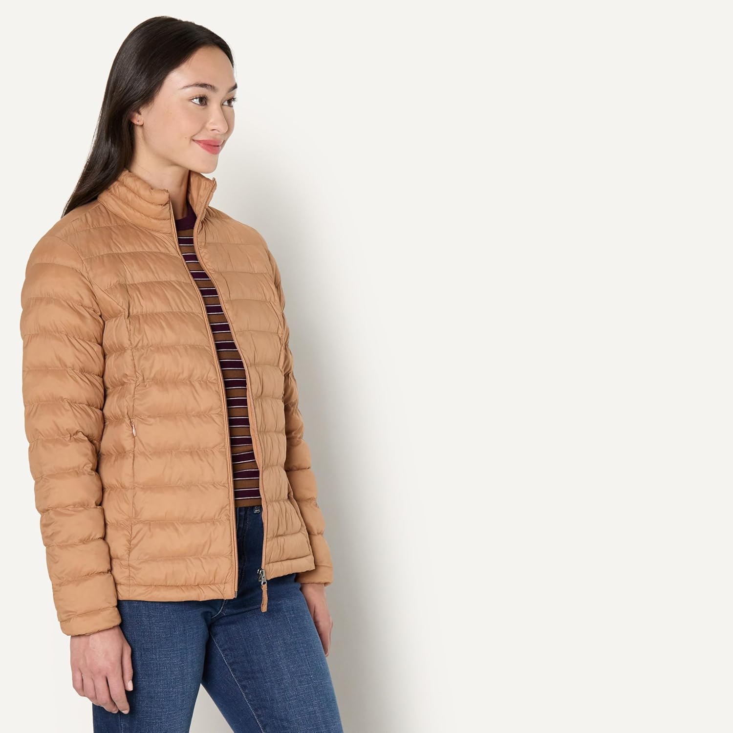 Thumbnail 1 de Amazon Essentials Women’s Lightweight Water-Resistant Packable Puffer Jacket (Plus Size available)
