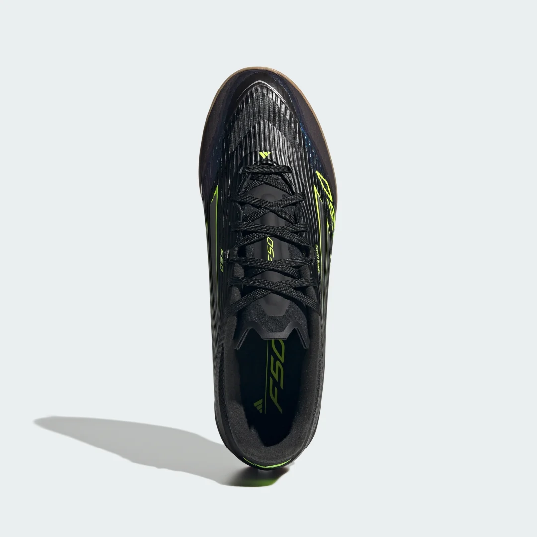 Thumbnail 2 de Zapatilla F50 League Indoor de Adidas: versatilidad y agarre para balón en pista interior
