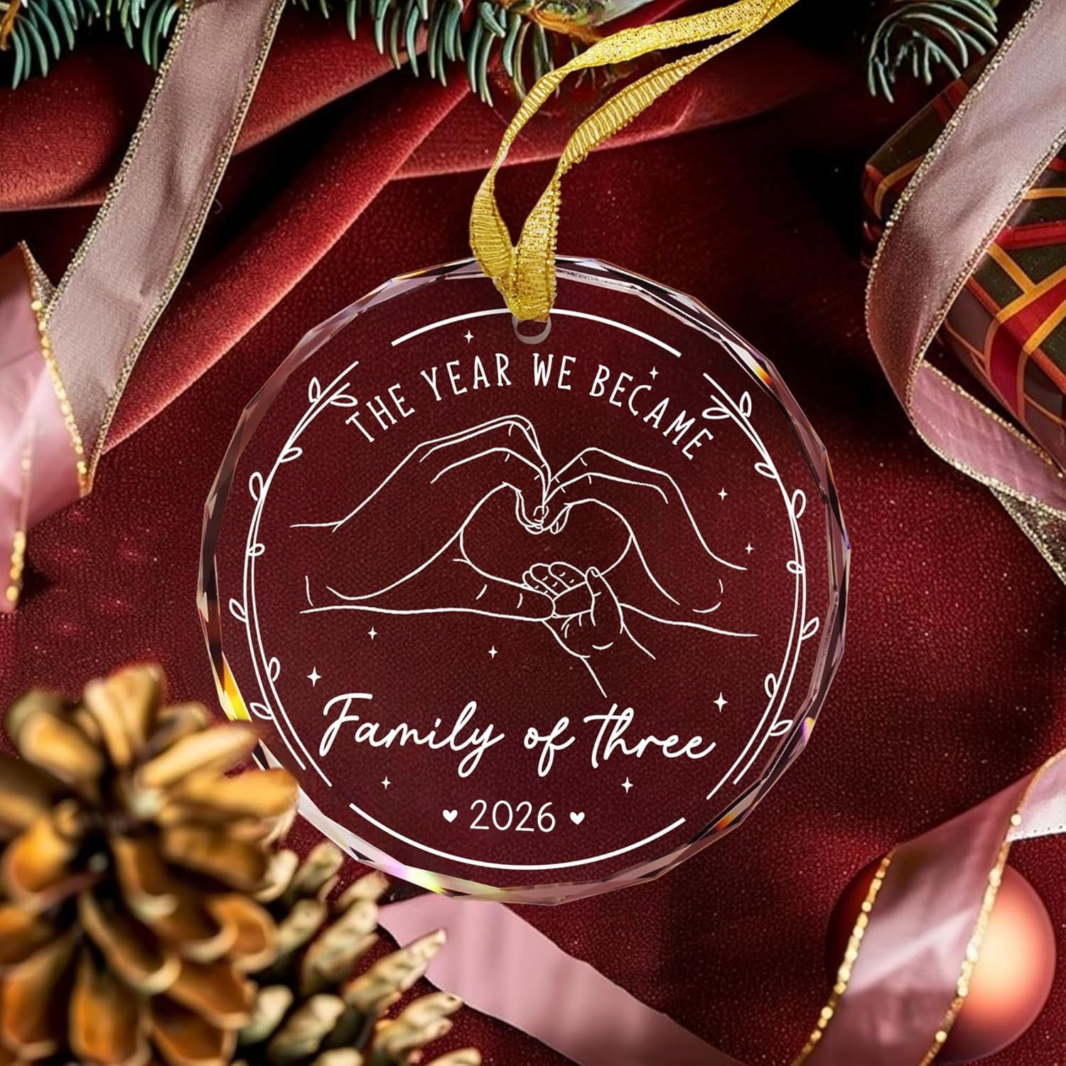 Detalle de Lakatay First Christmas Family of 3 Glass Christmas Ornament, 2026