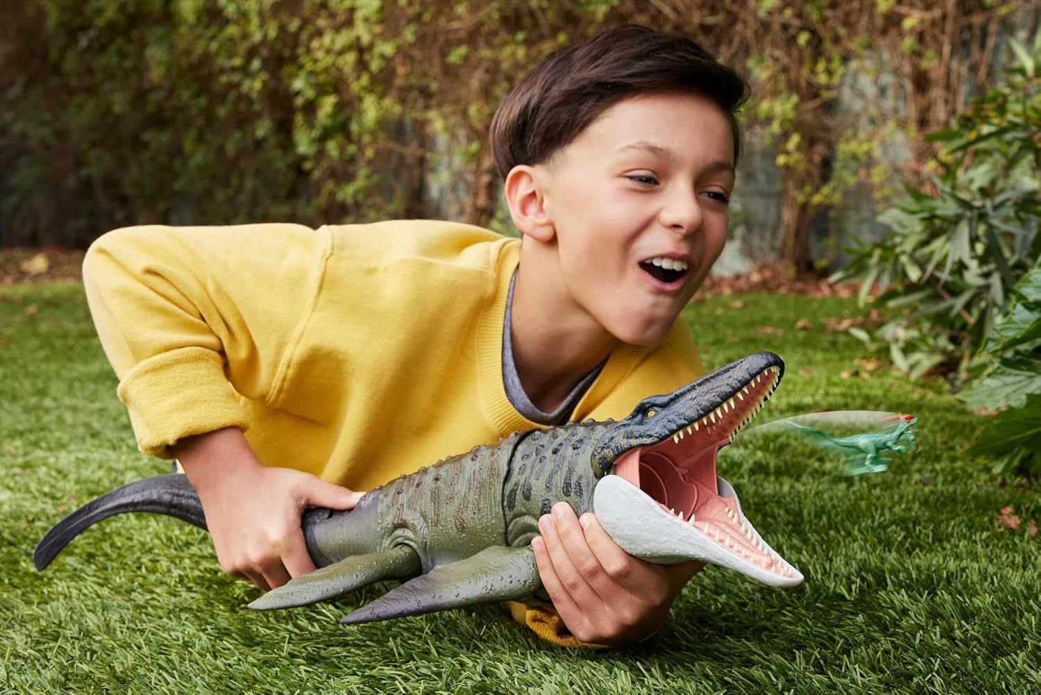 Detalle 2 de Mattel Jurassic World Mosasaurio Mordedor JJP80