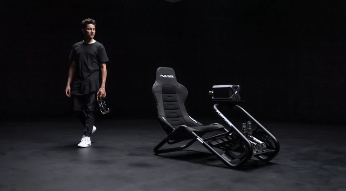 Detalle 2 de Playseat Trophy: Rennsitz für realistische Cockpit-Haltung und präzises Setup