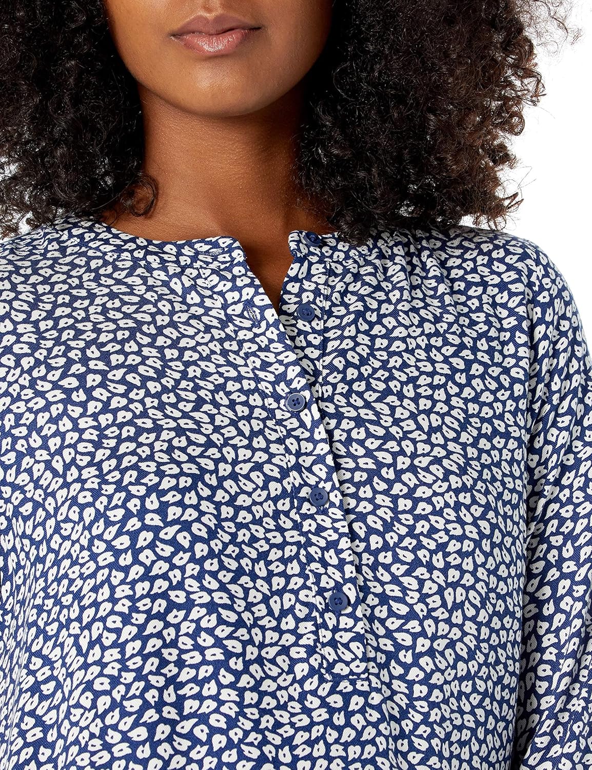 Thumbnail 2 de Amazon Essentials Women’s Long-Sleeve Woven Blouse – relaxed fit in 100% viscose
