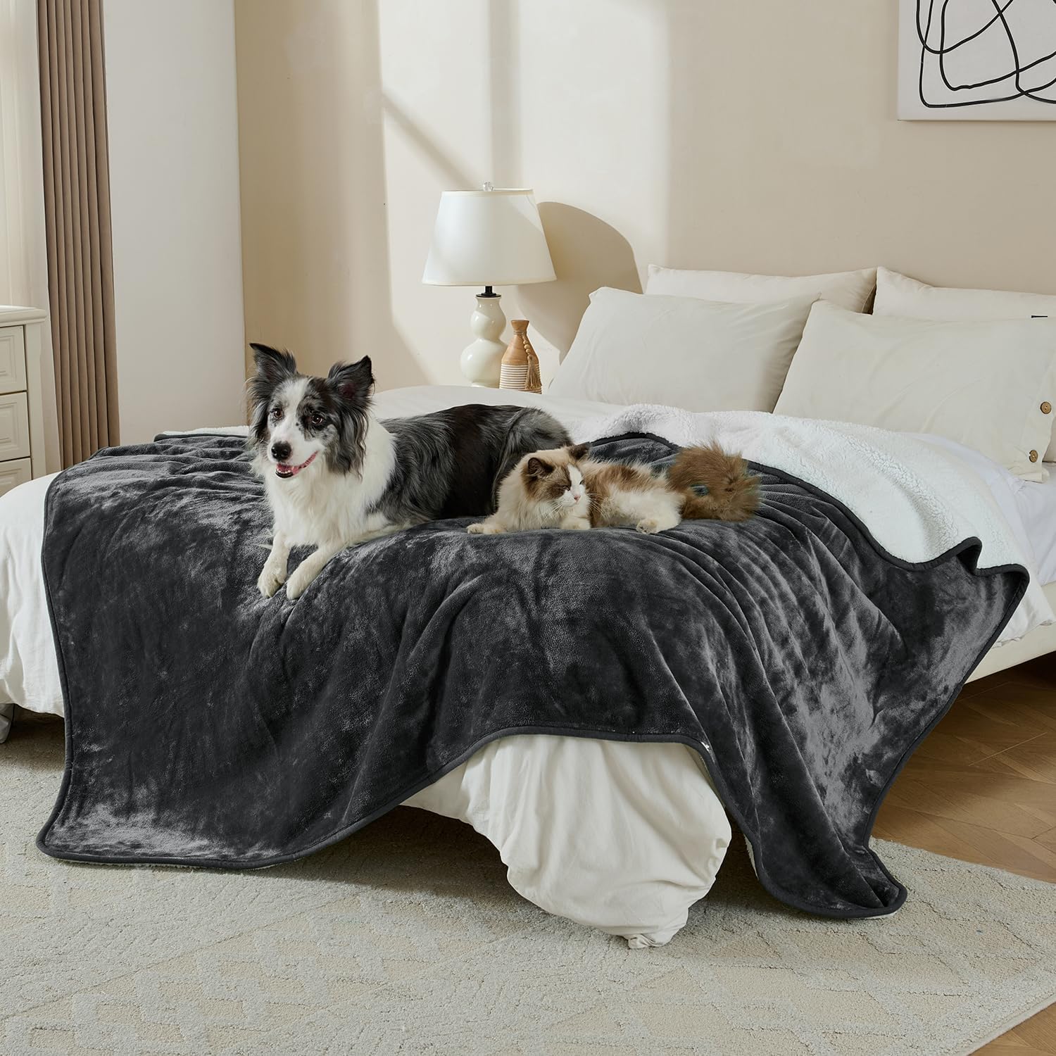 Thumbnail 1 de Yaning Waterproof Blanket for Bed, Couch or Sofa (Dark Grey, 152x203cm) – Reversible Sherpa & Flannel protective throw