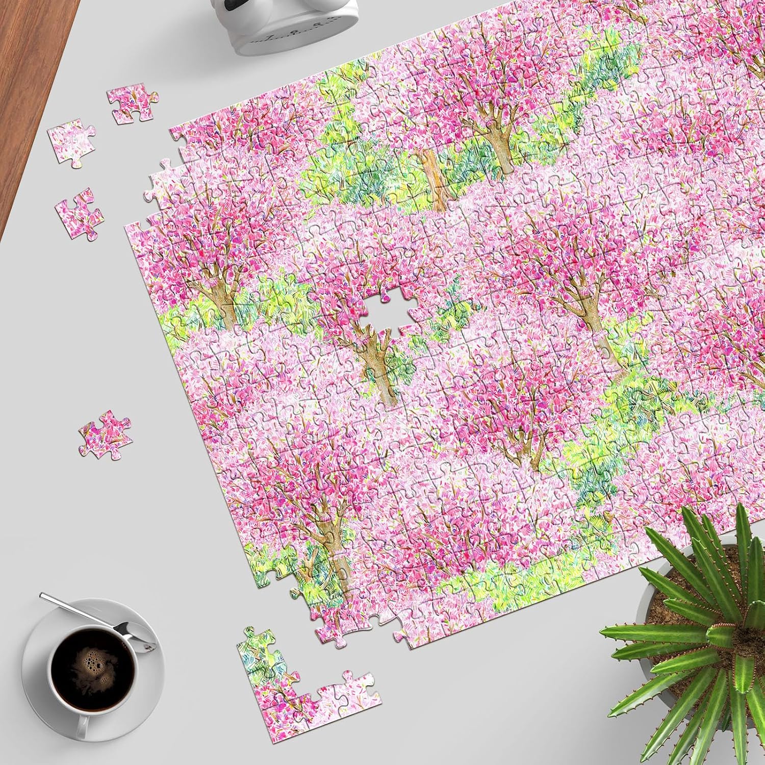 Detalle 2 de TangMosaic Cherry Blossom 500-Piece Jigsaw Puzzle with Reference Poster